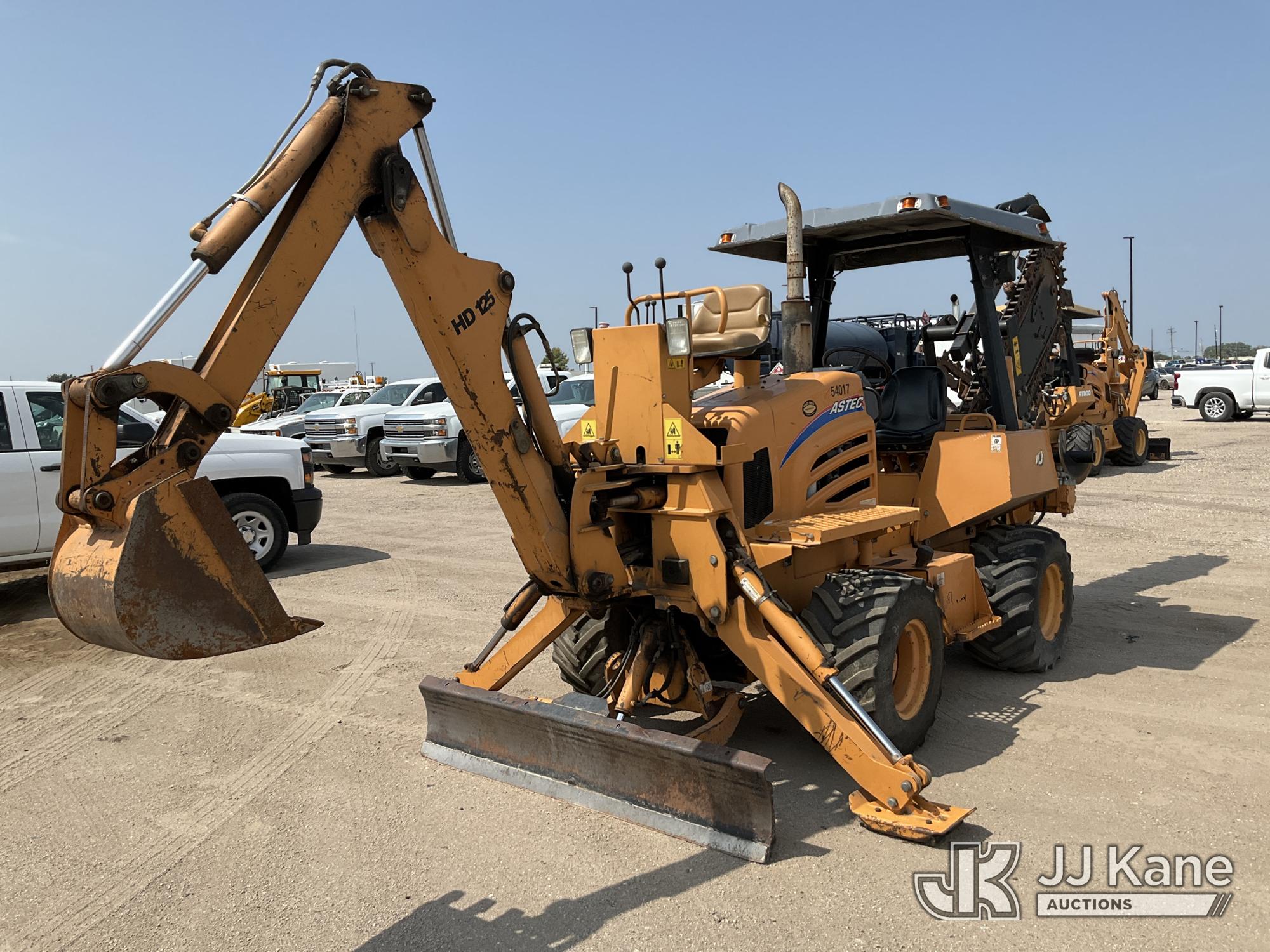 Photo of a 2012 Astec RT800