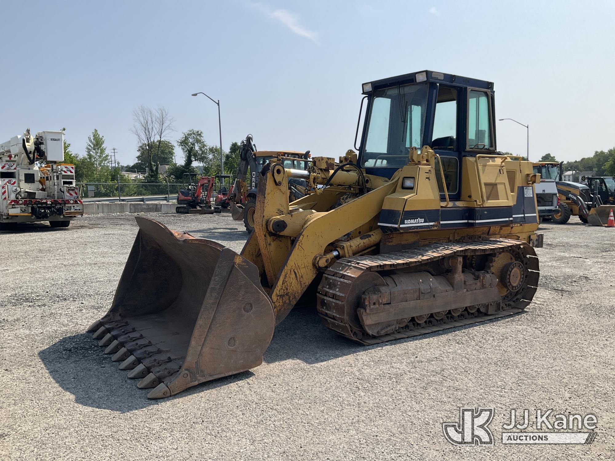 Photo of a 1995 Komatsu D66S-1
