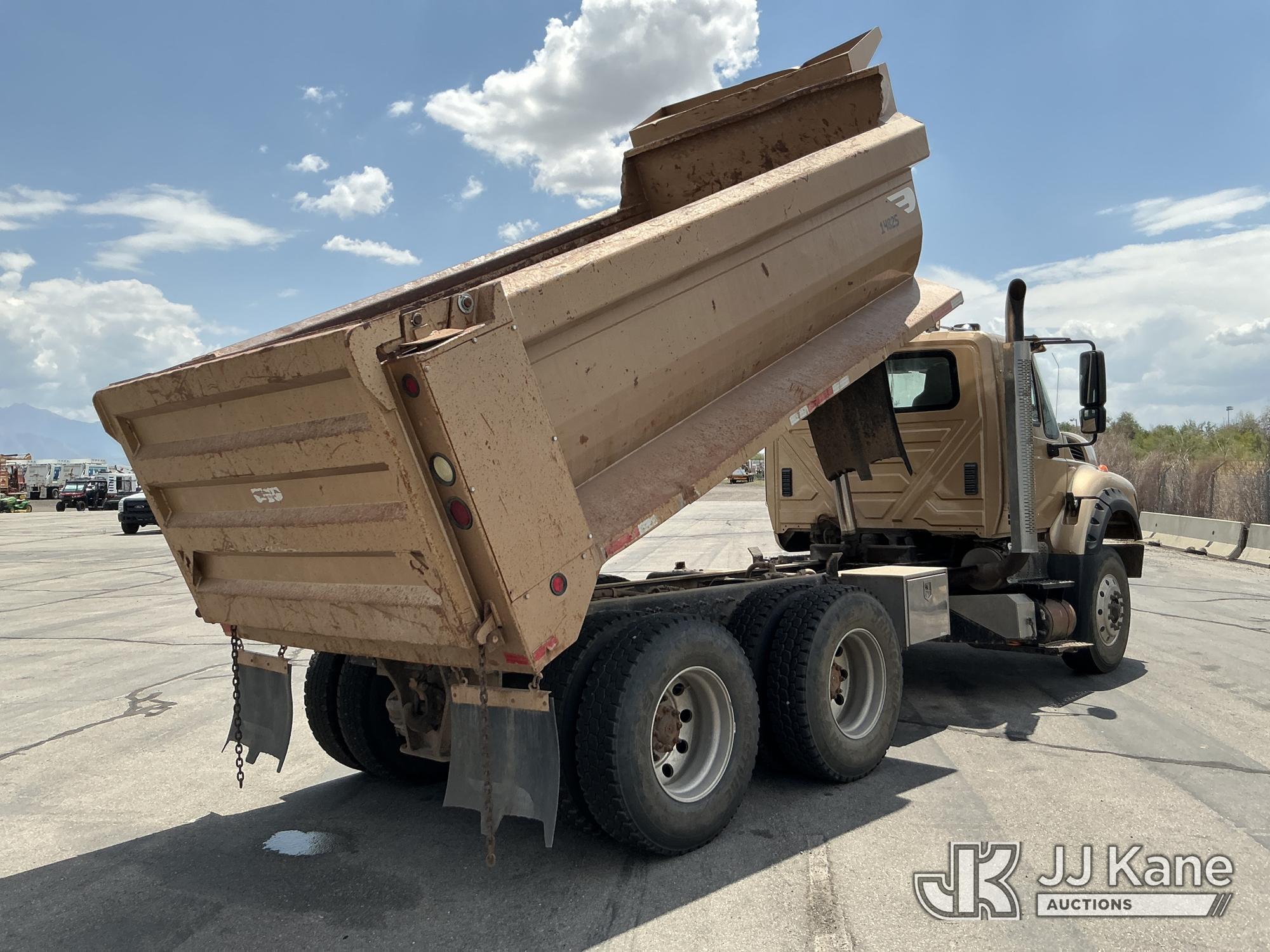 2012 International WorkStar 7600