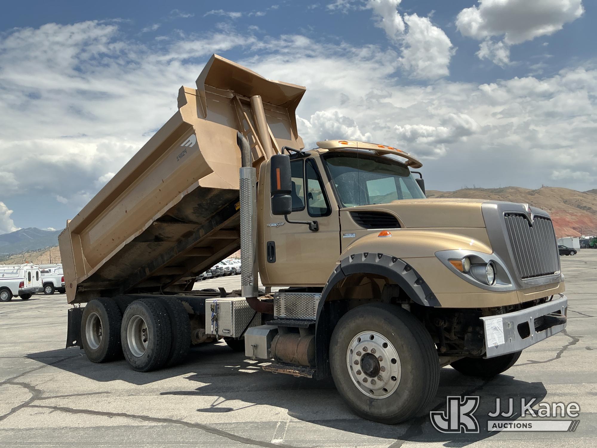 2012 International WorkStar 7600