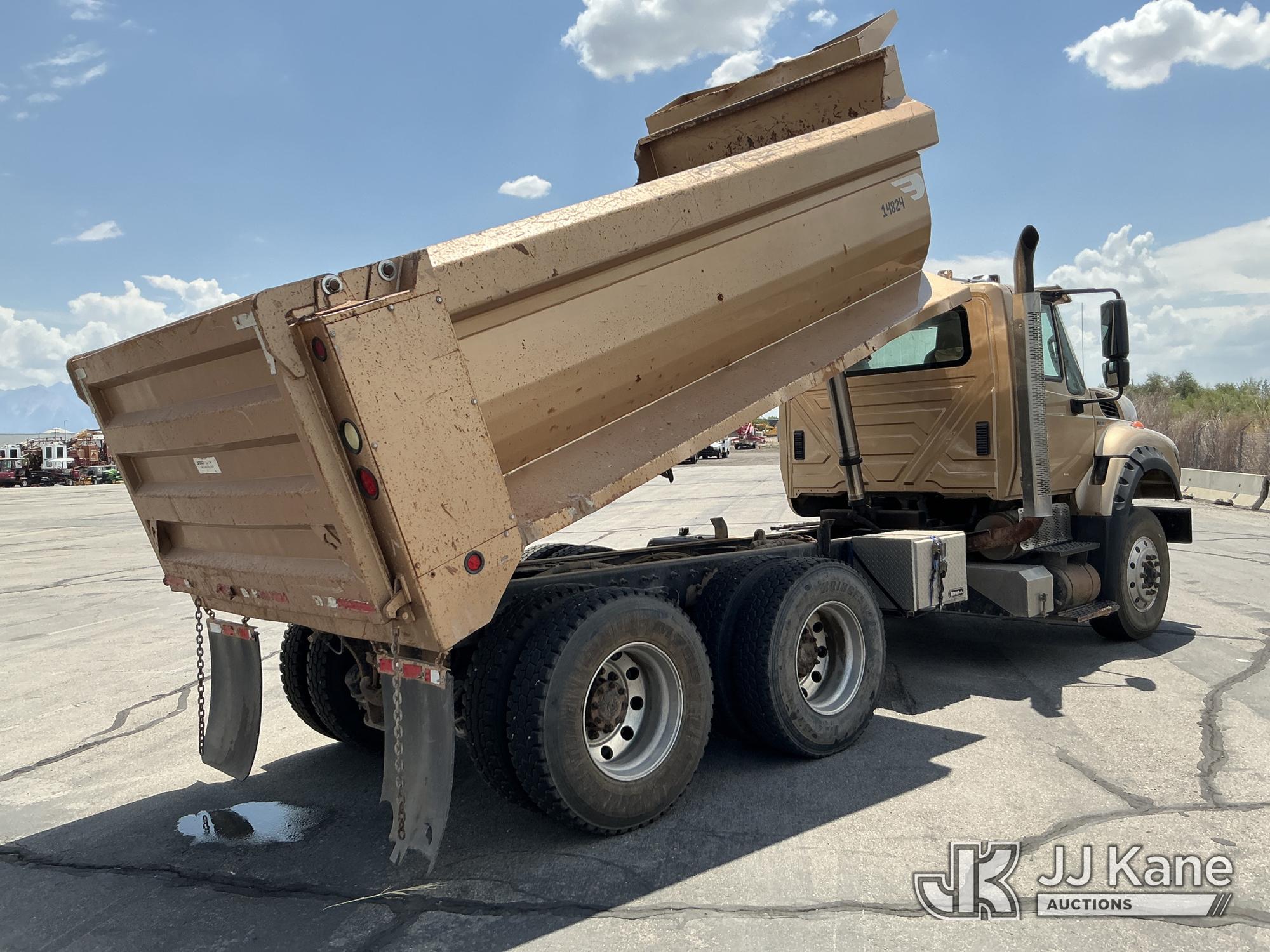 2012 International WorkStar 7600