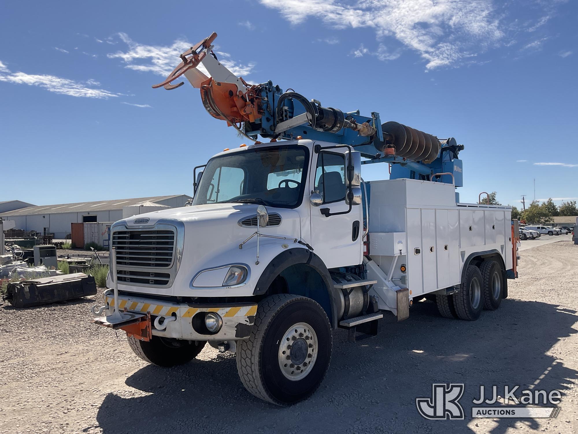 Altec D2050B-TR, Digger Derrick rear mounted on 2013 Freightliner M2 112 Utility Truck