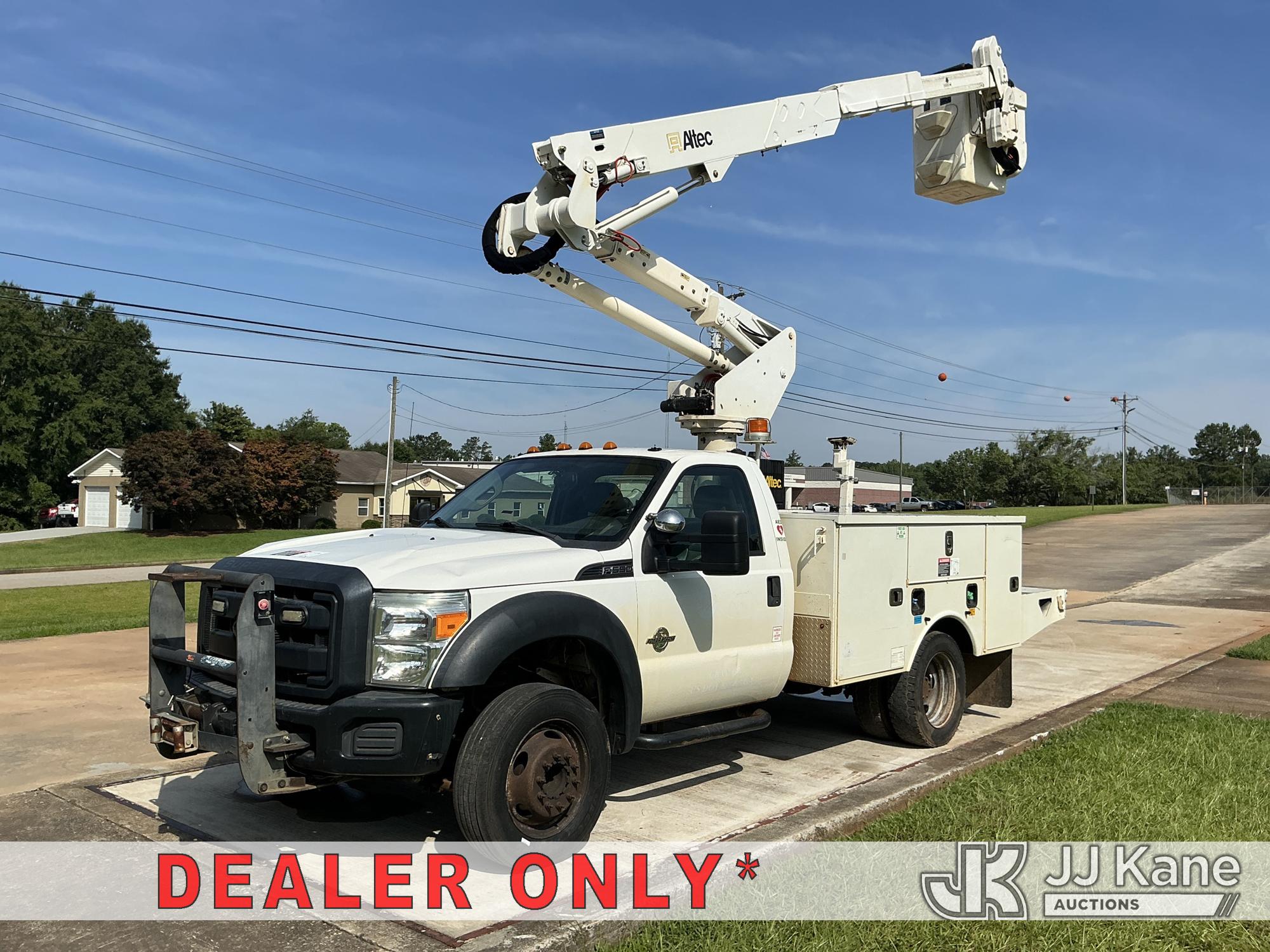 Photo of a 2015 Ford F550