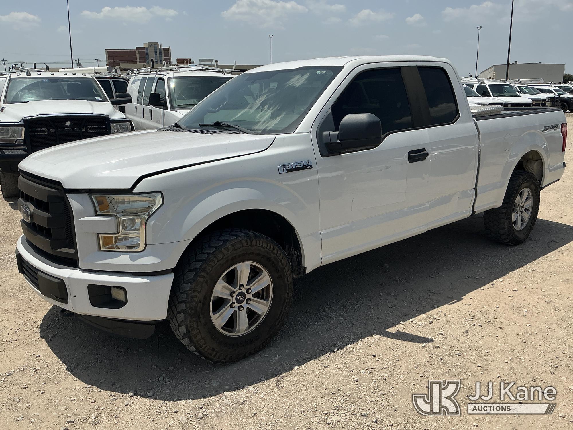 Photo of a 2016 Ford F-150