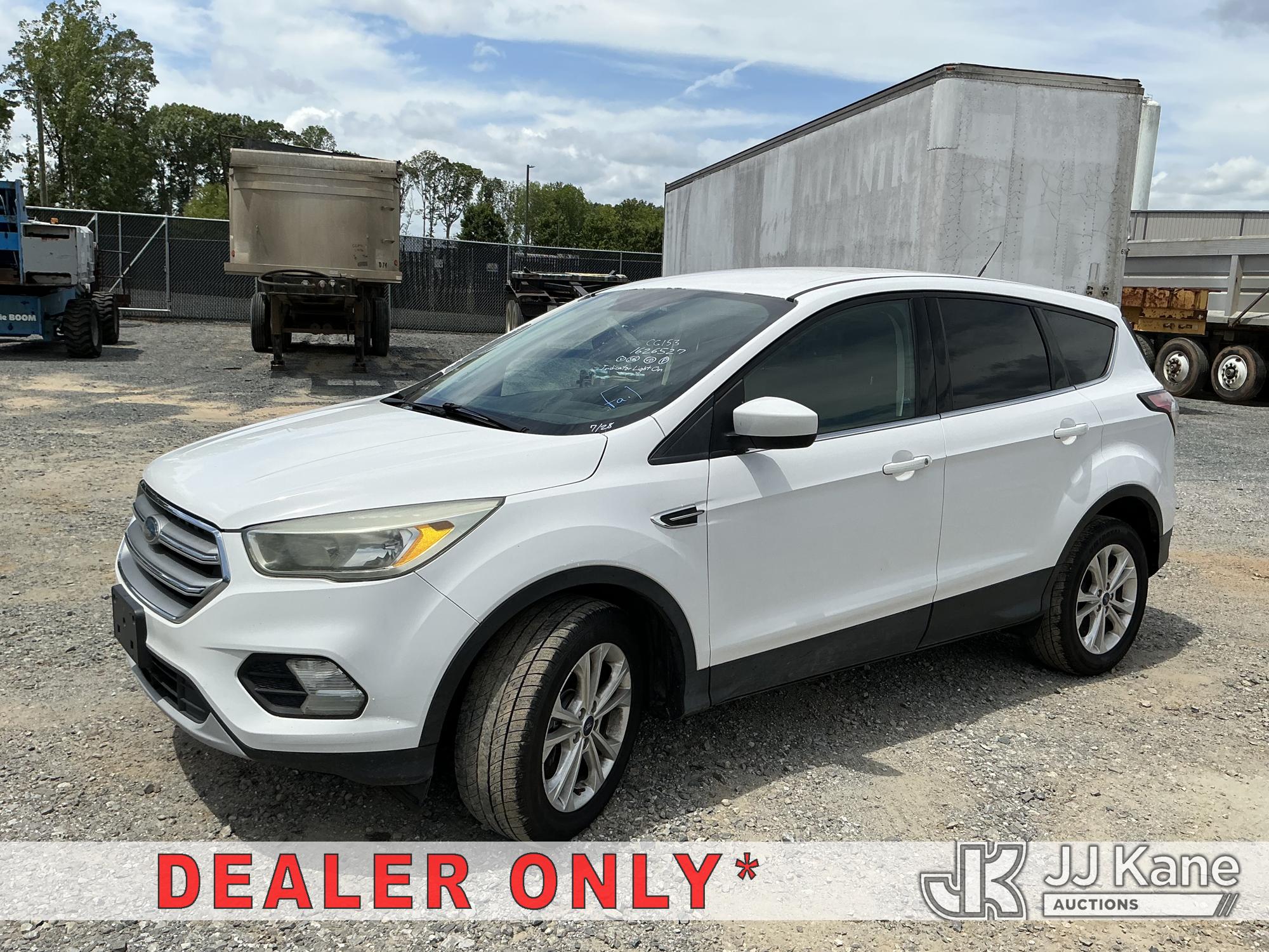 Photo of a 2017 Ford Escape AWD