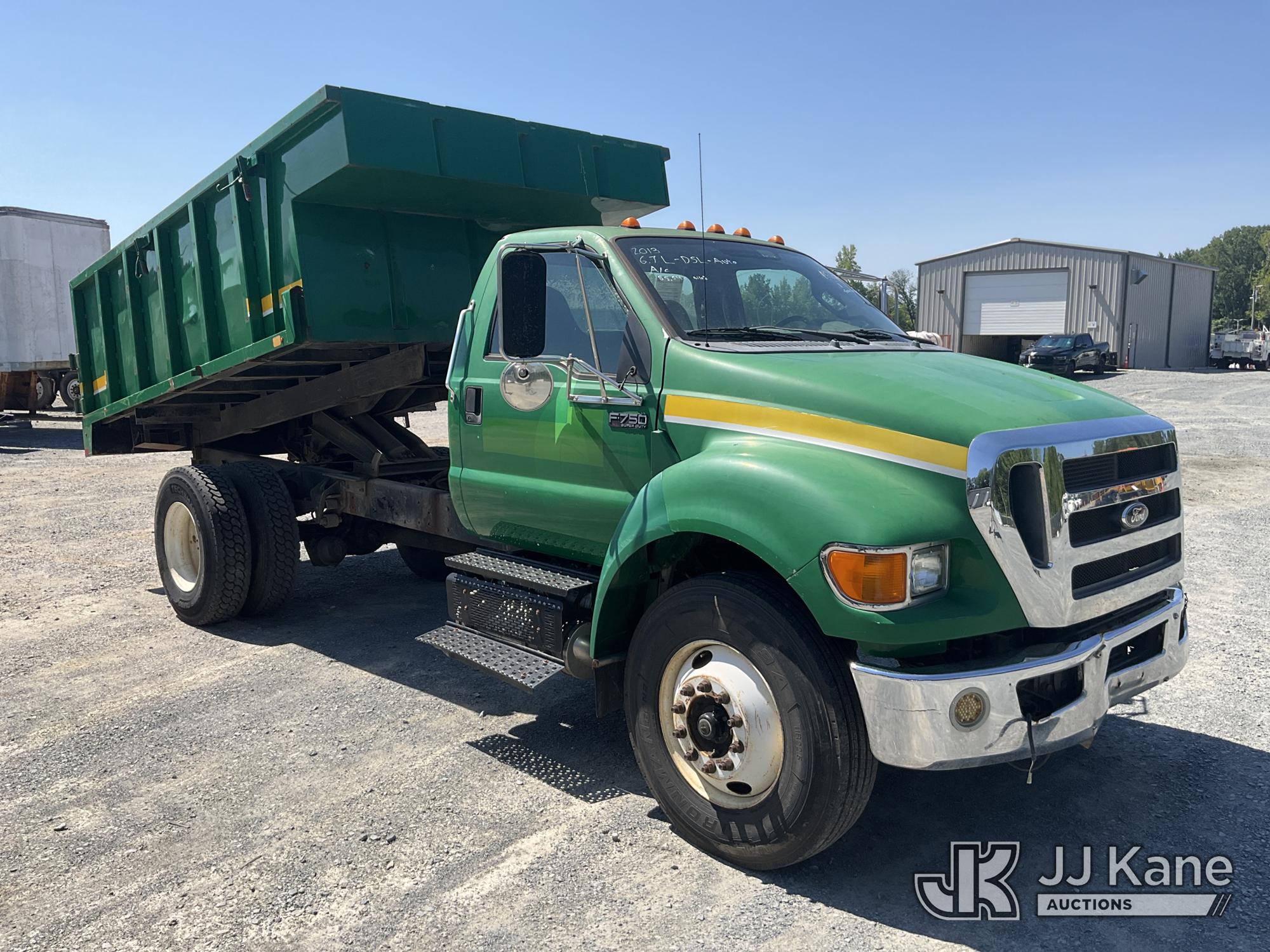2013 Ford F750