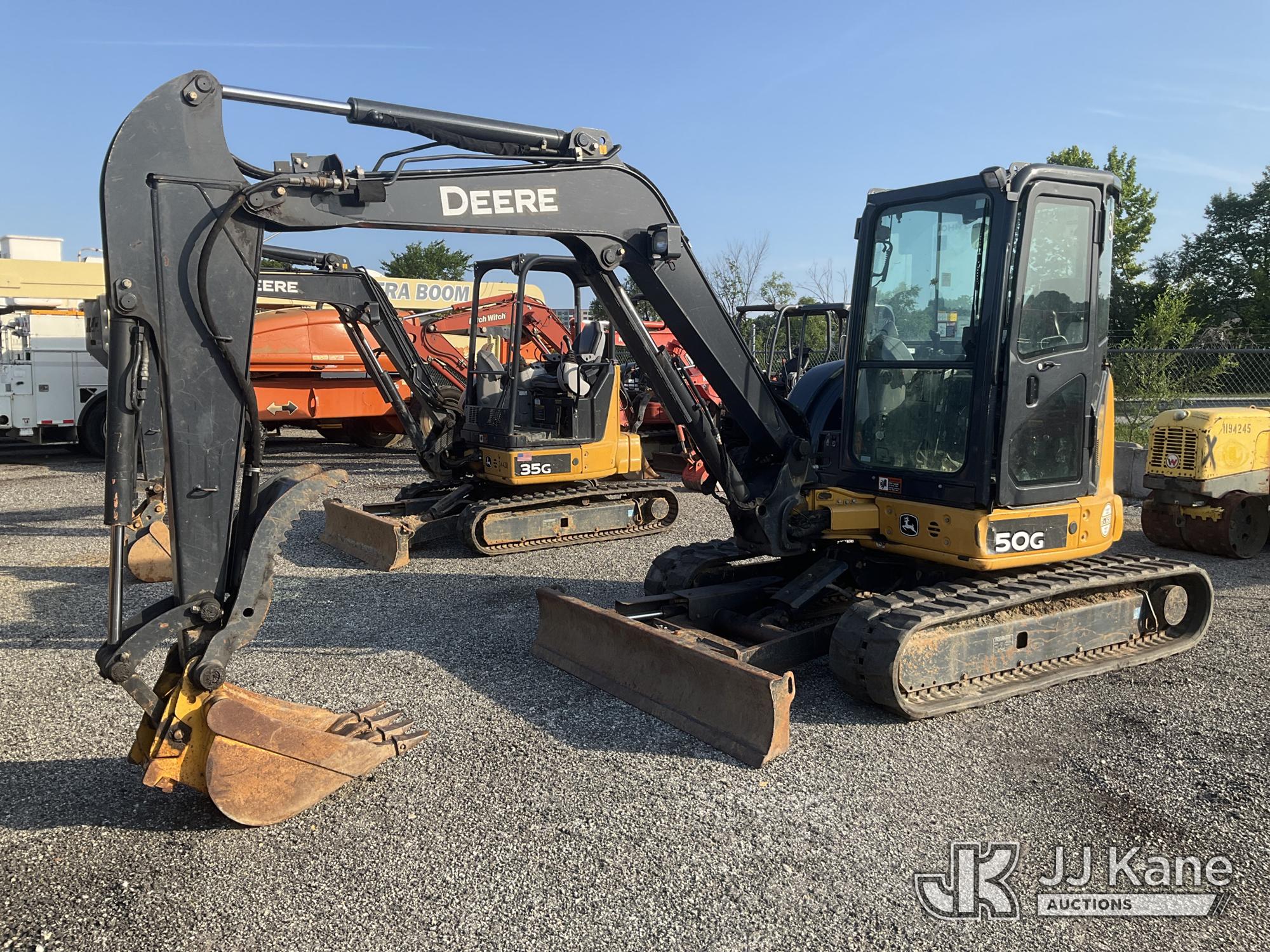 Photo of a 2016 John Deere 50G
