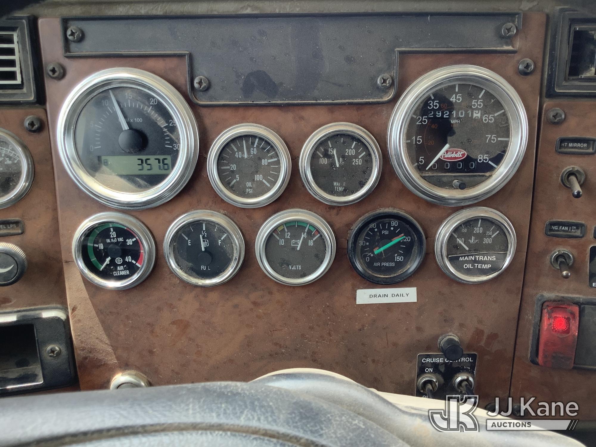 2007 Peterbilt 335
