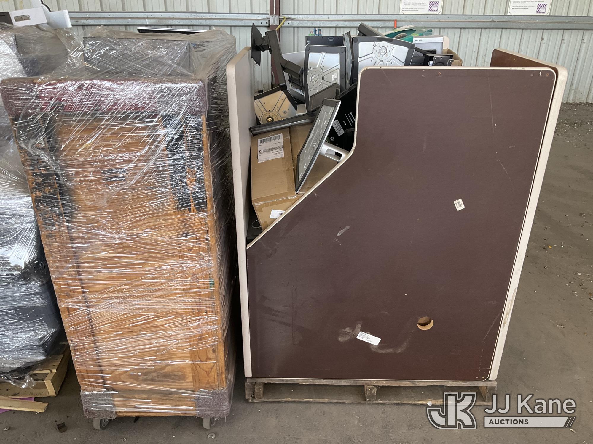 (2 Pallets) Monitors