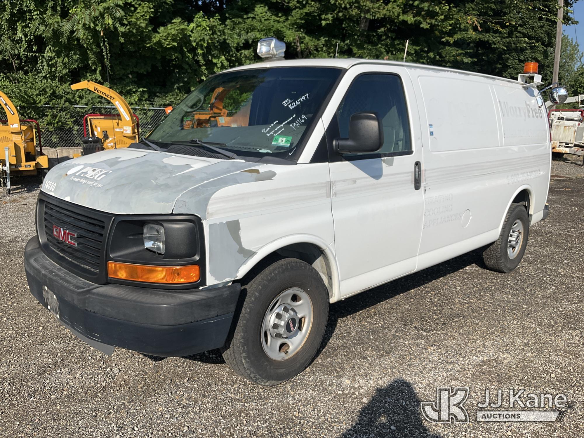 Photo of a 2011 GMC Savana G3500