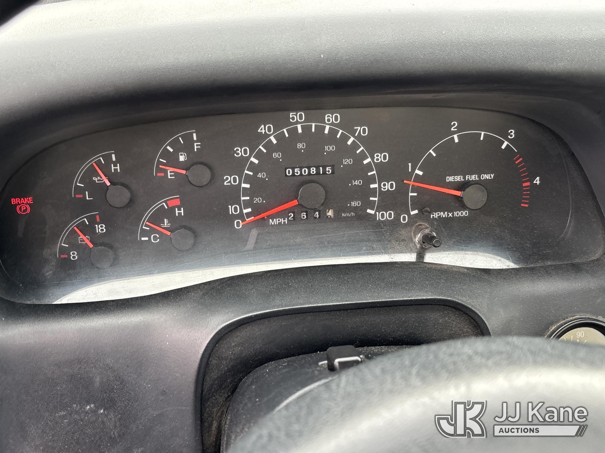 2004 Ford F750
