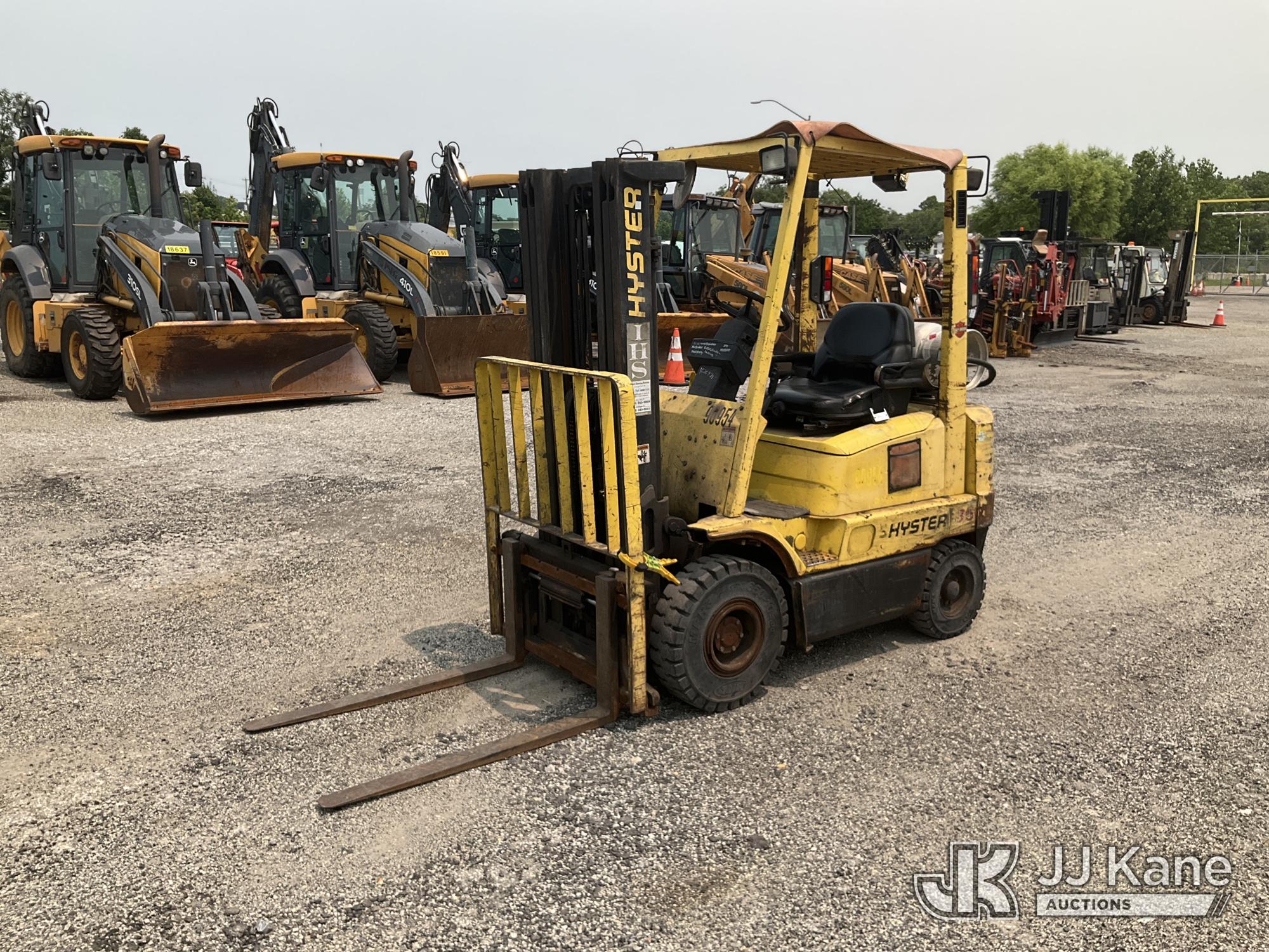Photo of a 1997 Hyster 35XM