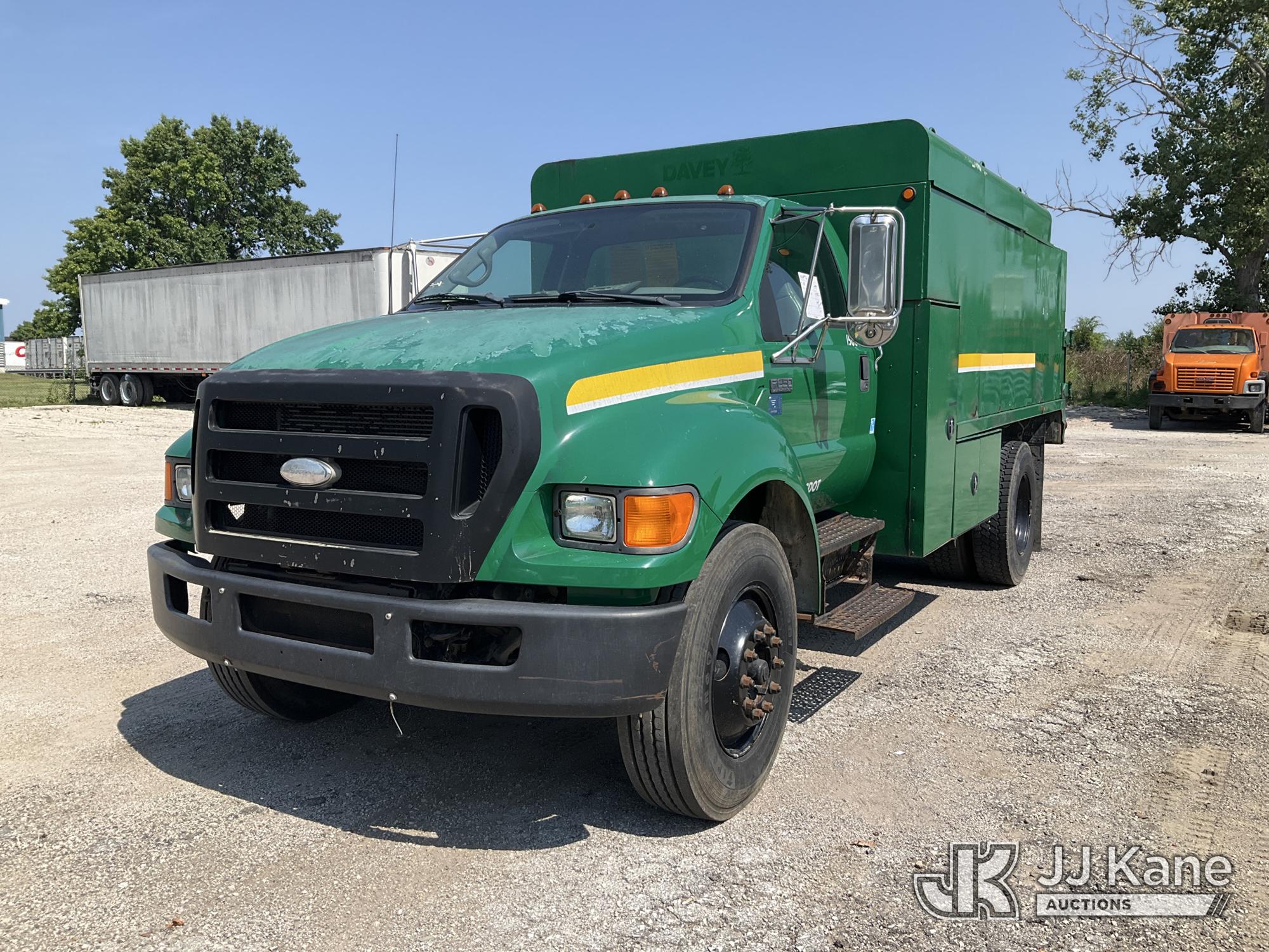 Photo of a 2007 Ford F-650