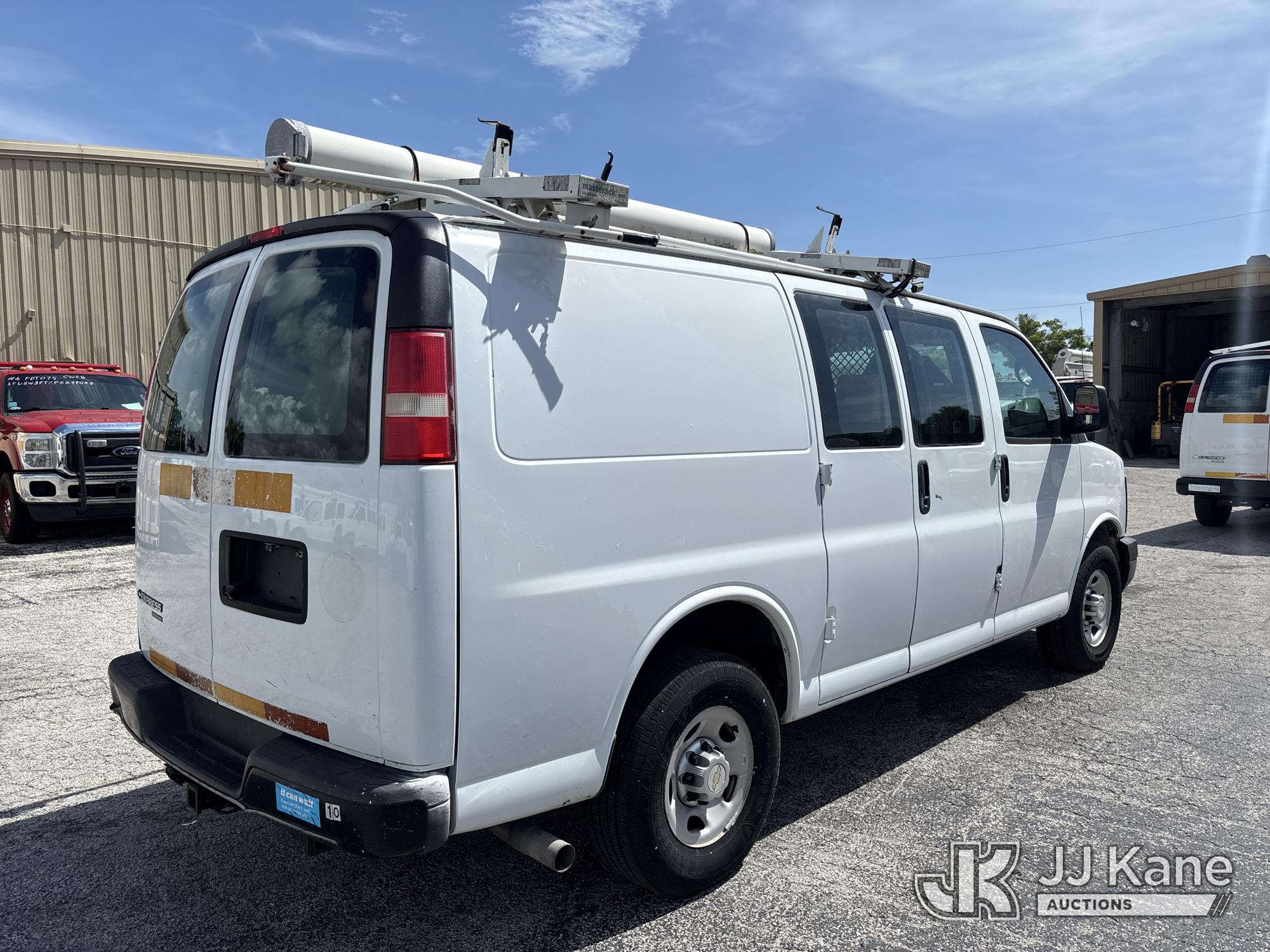 2013 Chevrolet EXPRESS G2500
