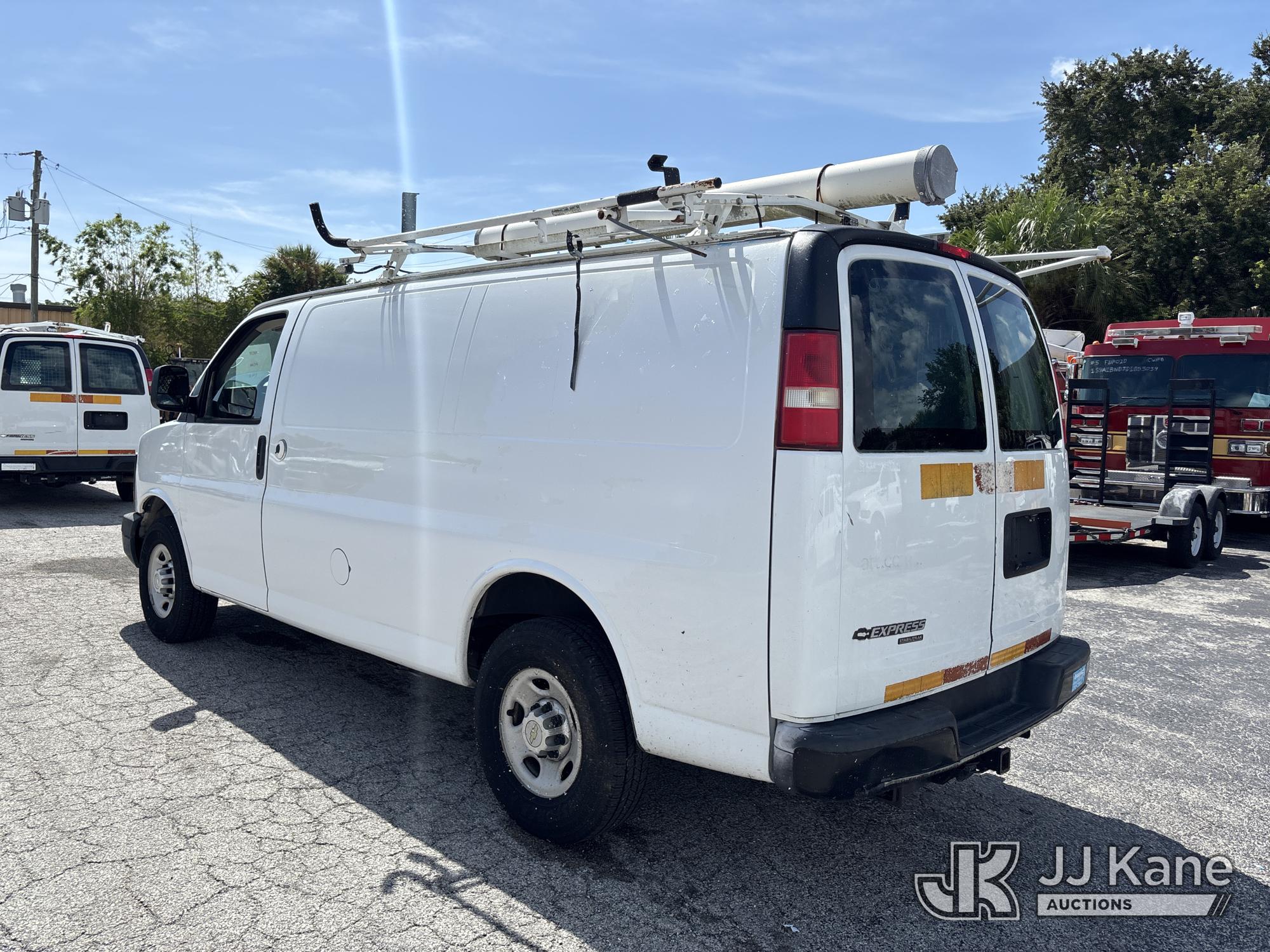 2013 Chevrolet EXPRESS G2500