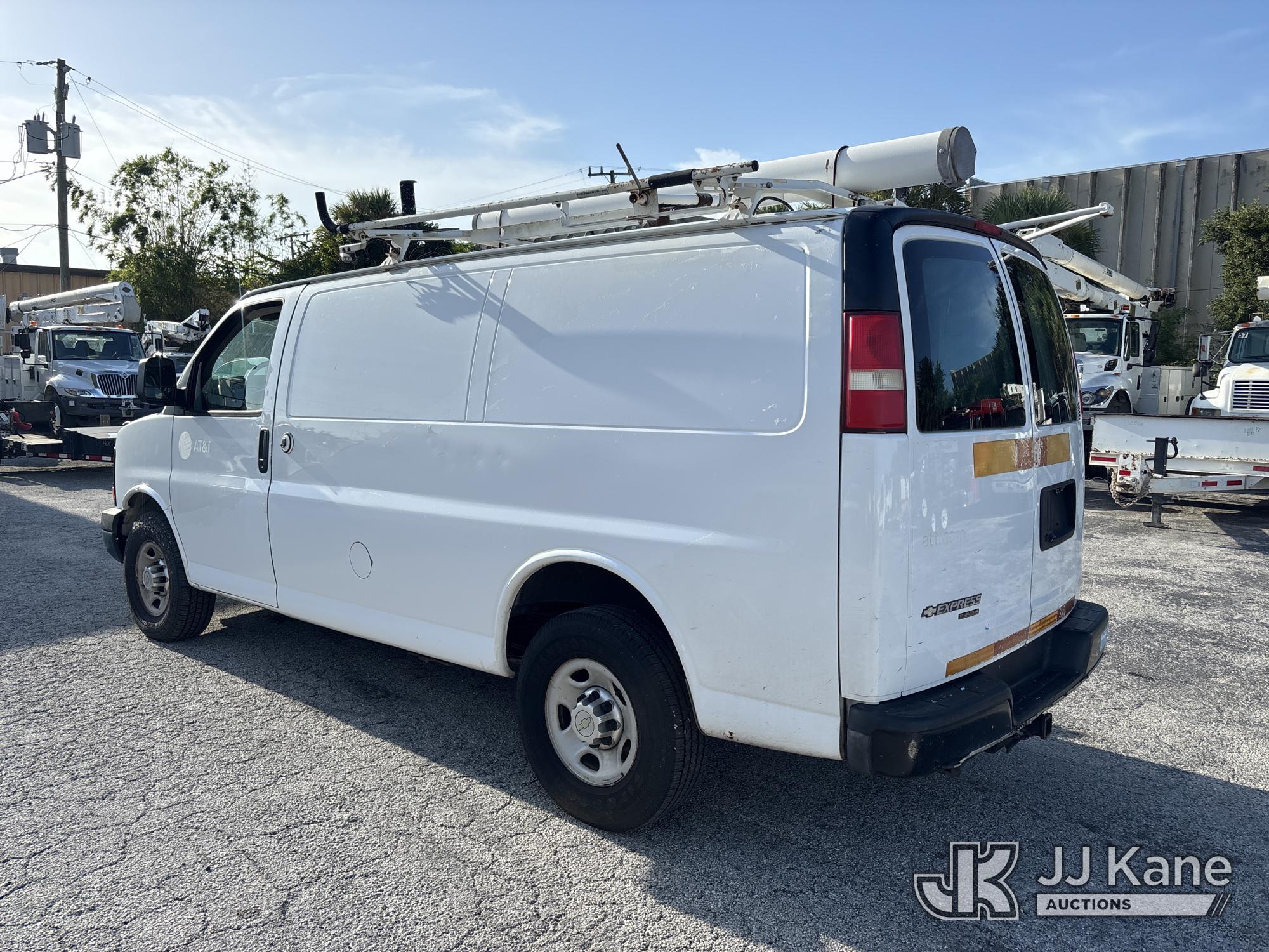 2013 Chevrolet EXPRESS G2500
