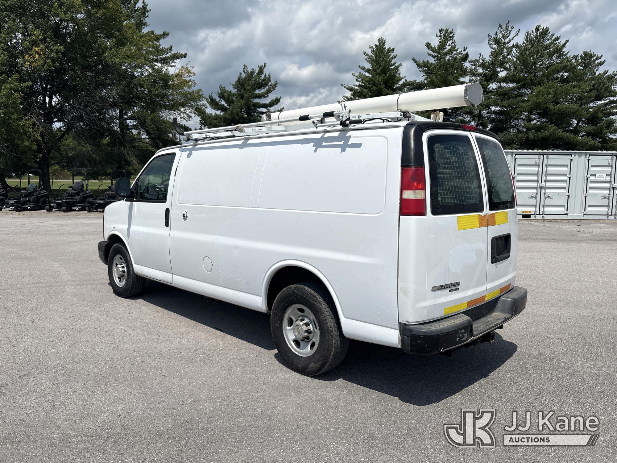 2013 Chevrolet Express G2500
