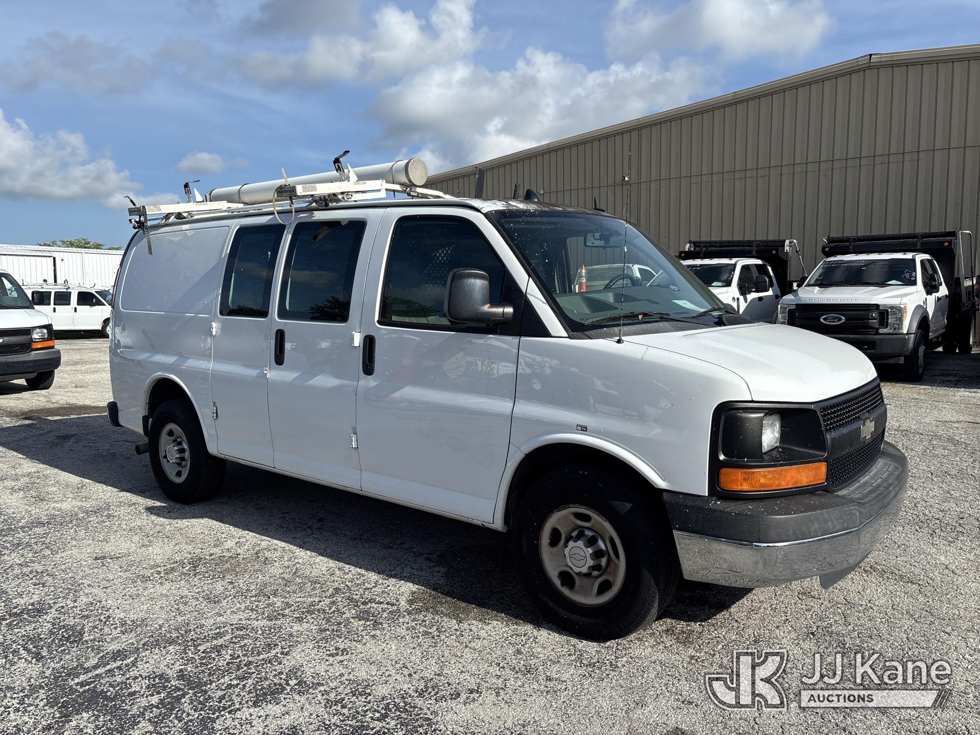 2014 Chevrolet EXPRESS G2500