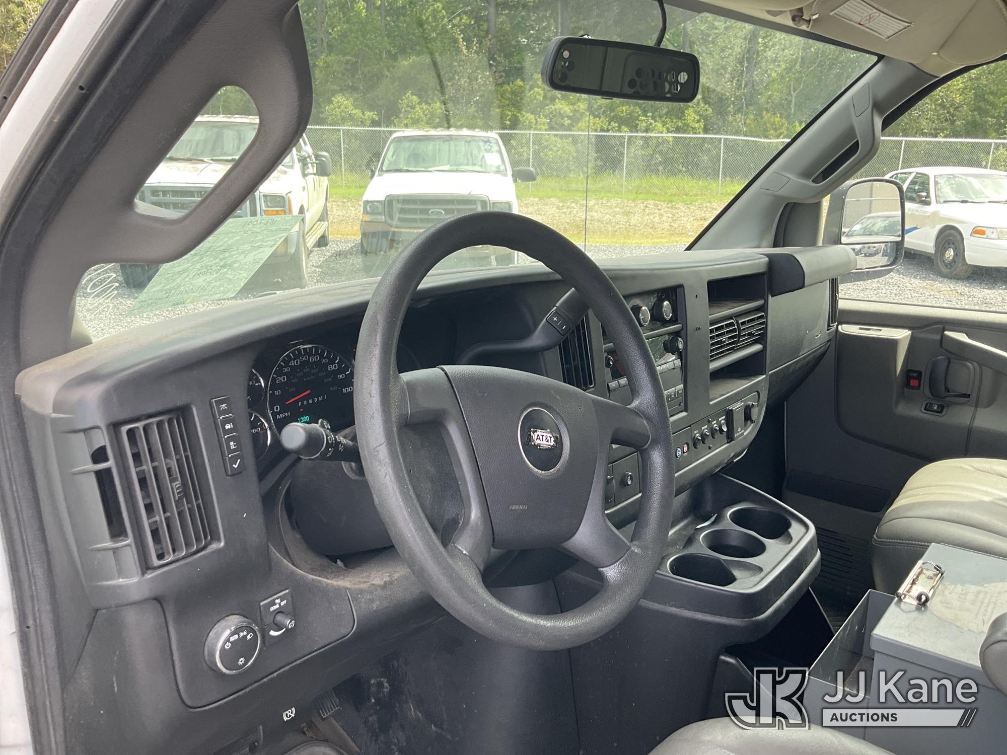 2017 Chevrolet EXPRESS 2500