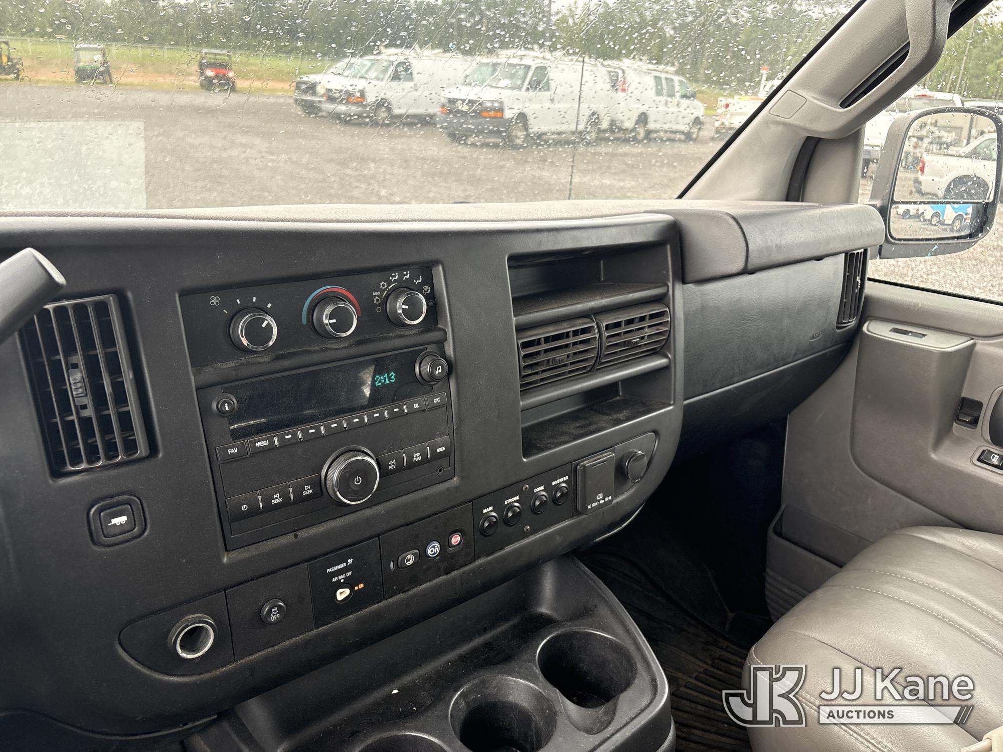 2017 Chevrolet Express G2500