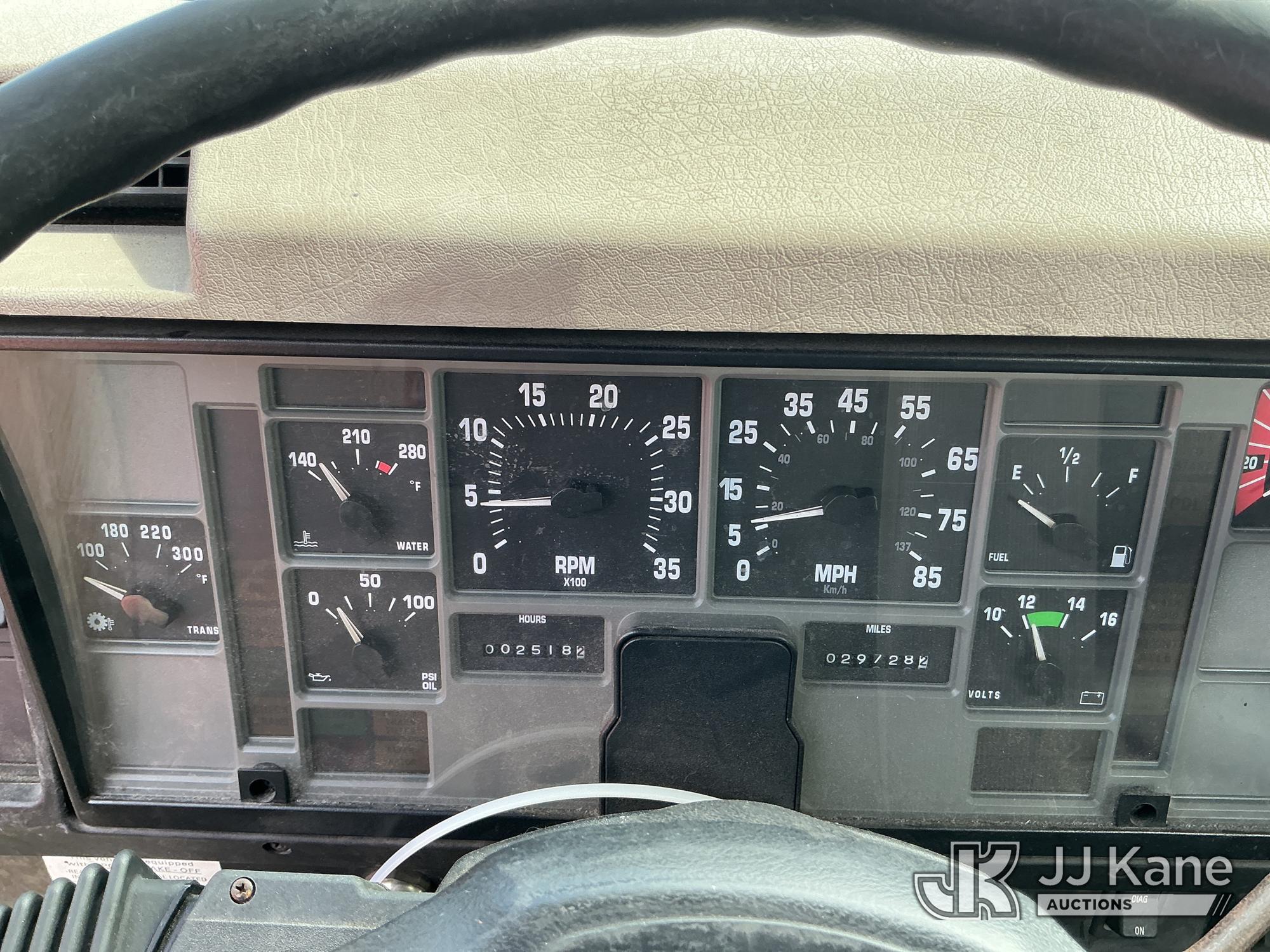2001 International F2574