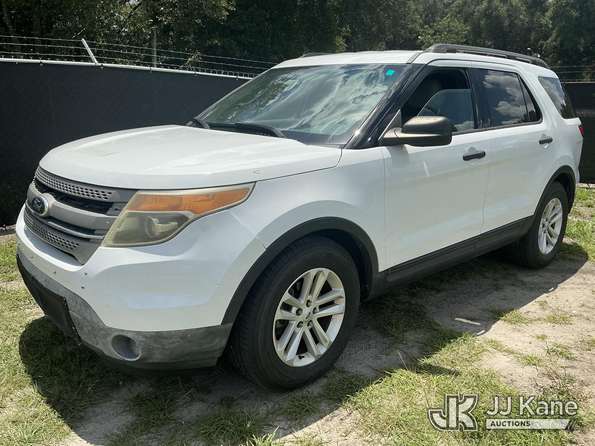 2015 Ford Explorer