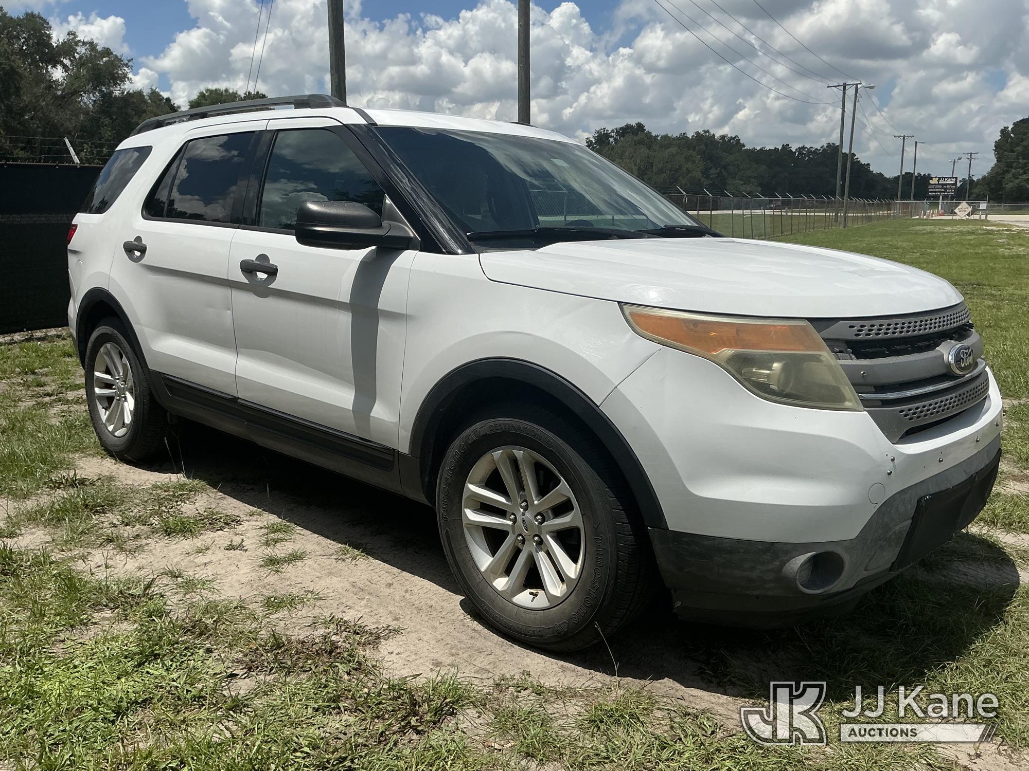 2015 Ford Explorer
