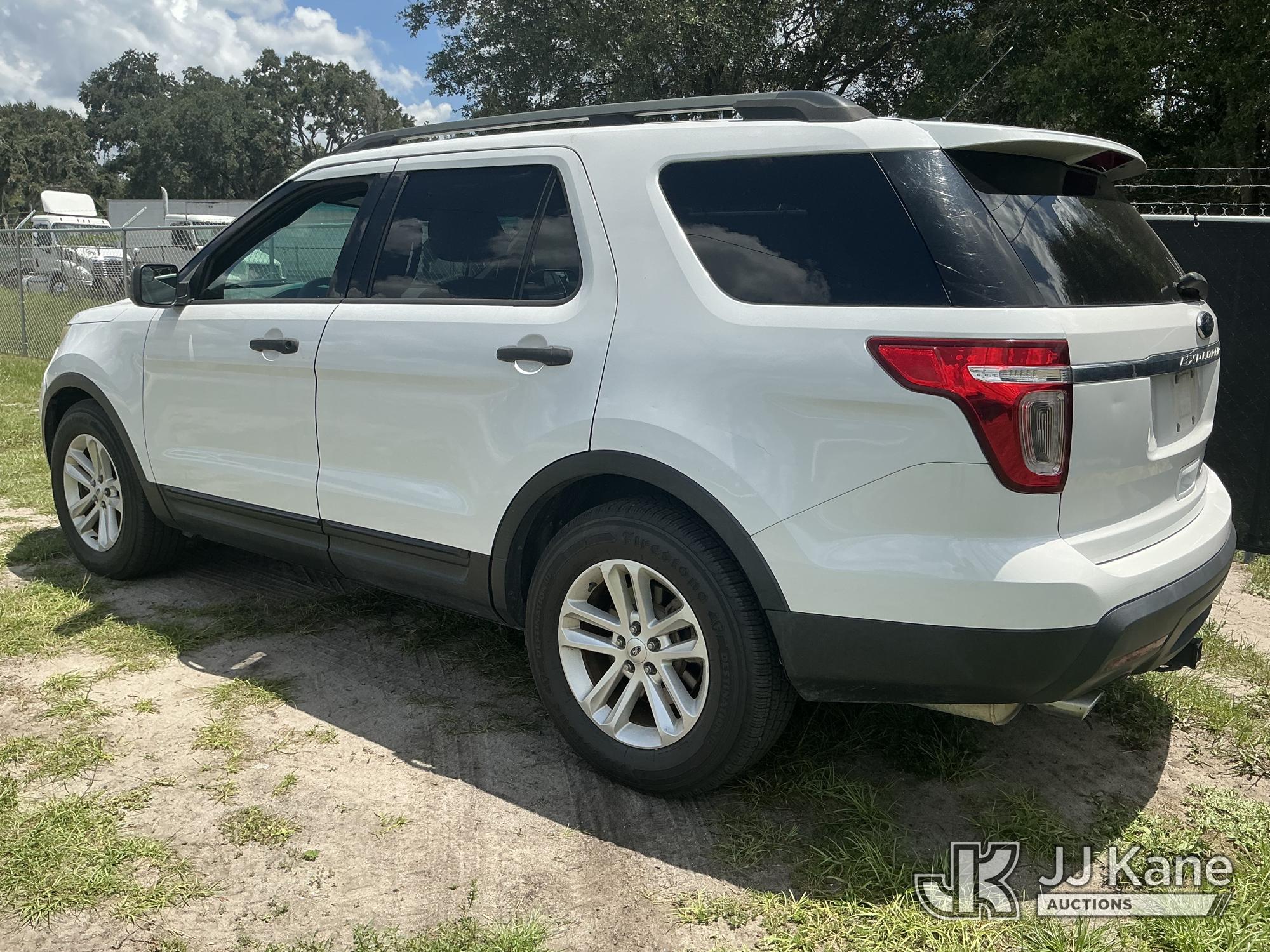 2015 Ford Explorer