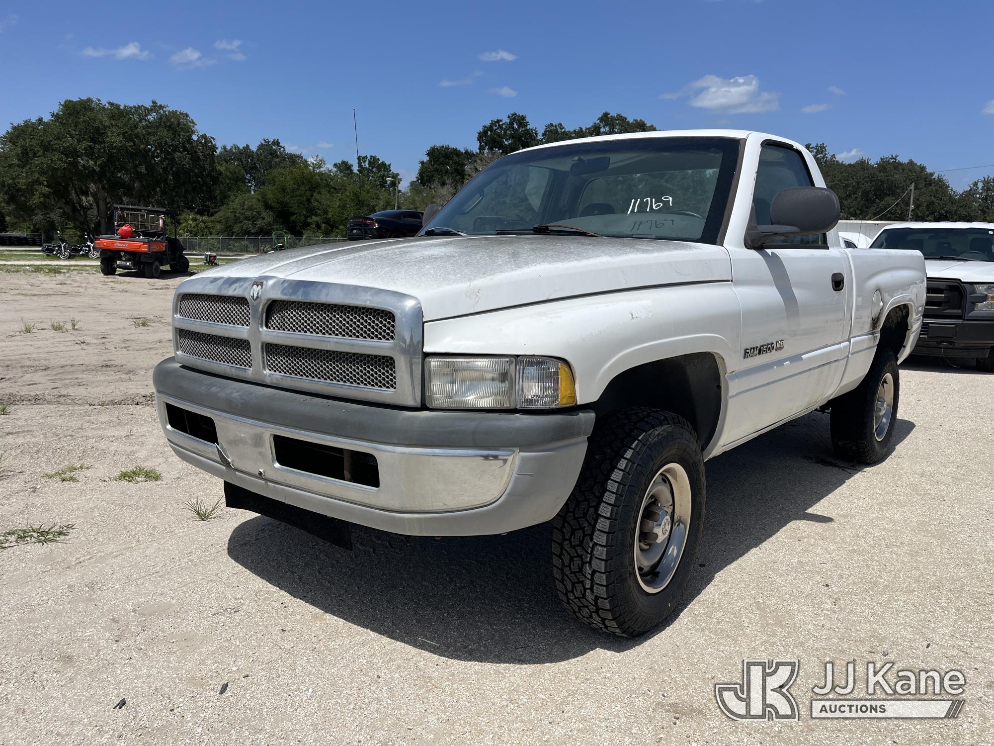 Photo of a 2001 Dodge Ram 1500