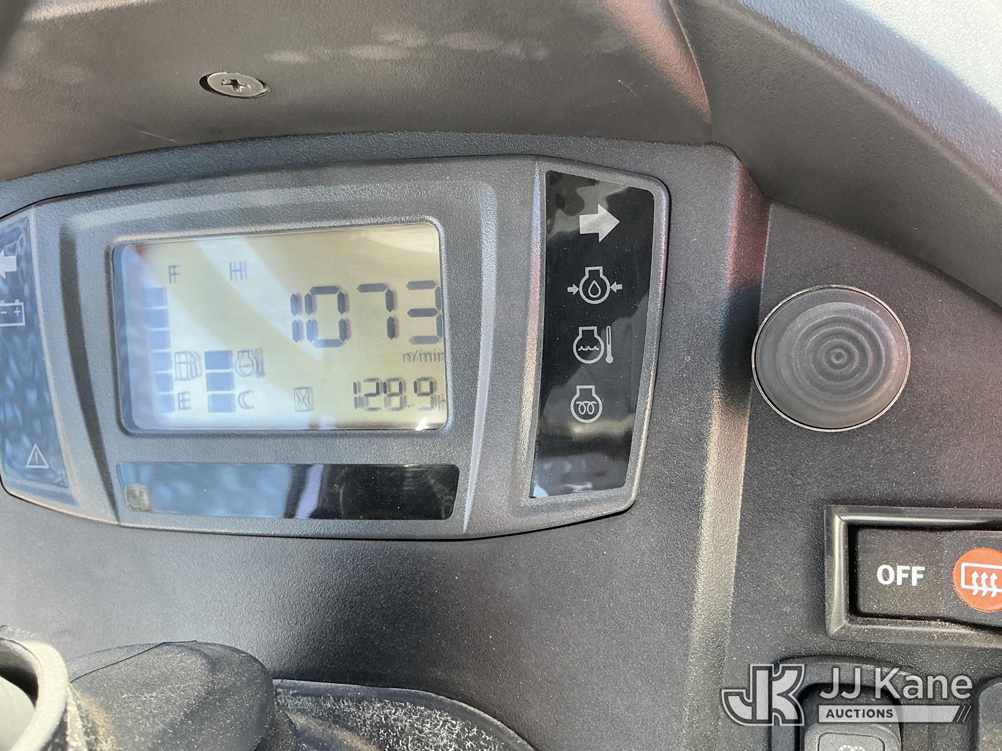 2018 Kubota B2650HSDC