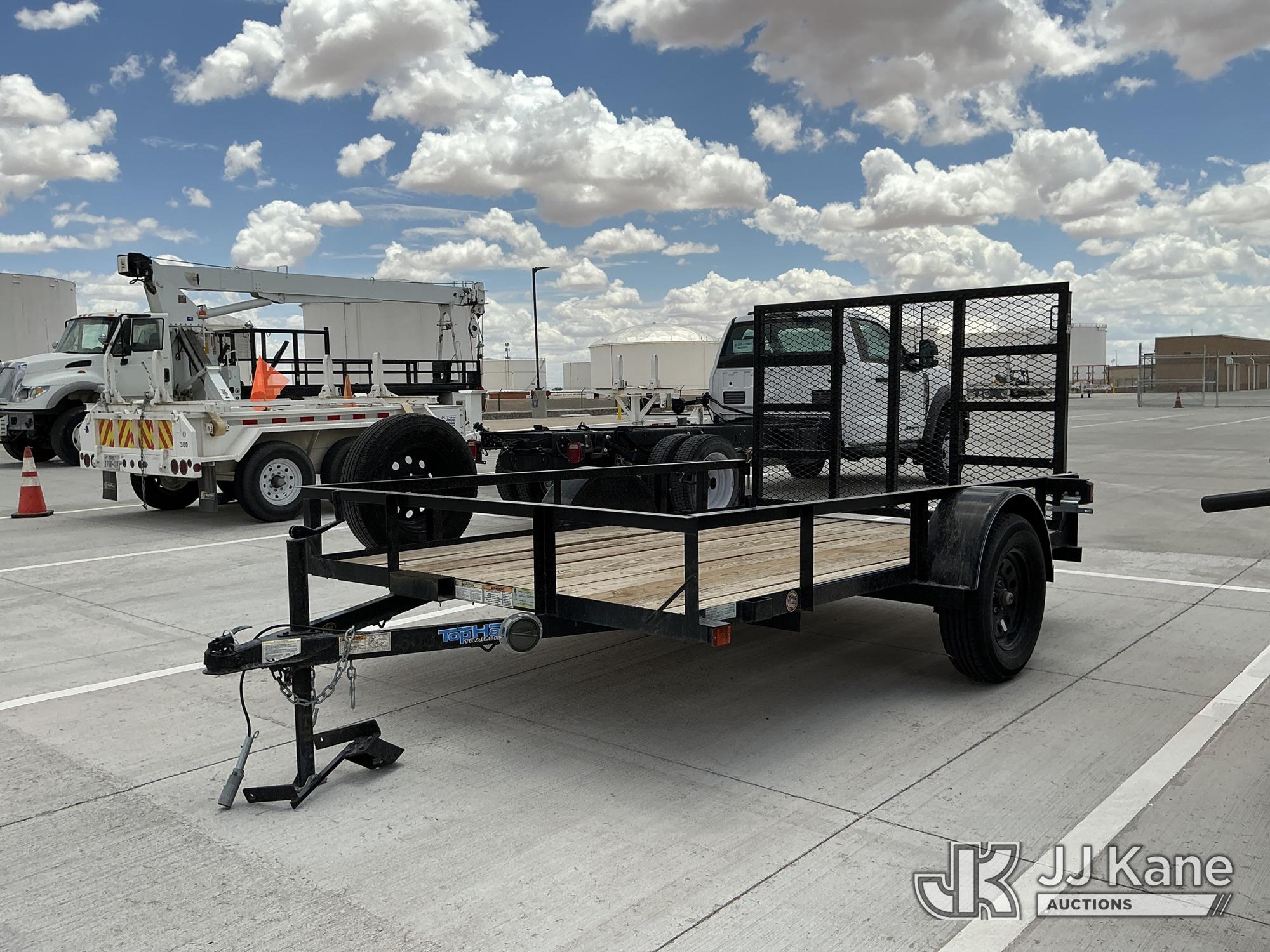2021 Top Hat Industries Material Trailer