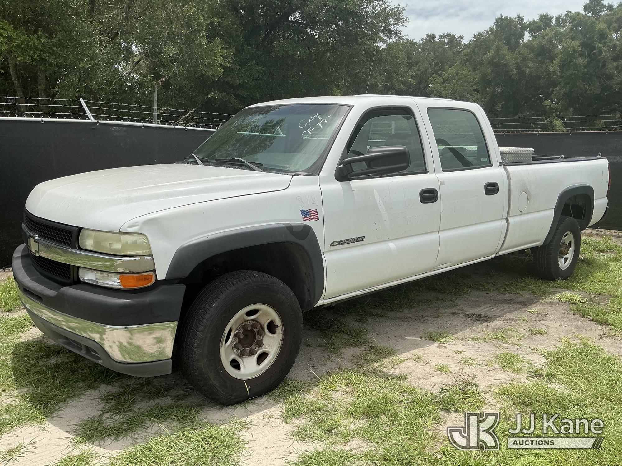 Photo of a 2002 Chevrolet Silverado 2500HD