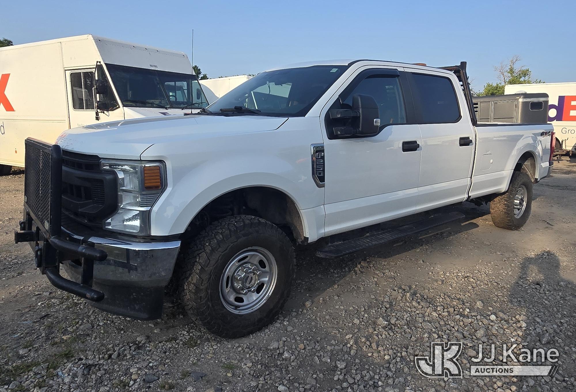 2020 Ford F-250 SD Crew-Cab Pickup Truck
