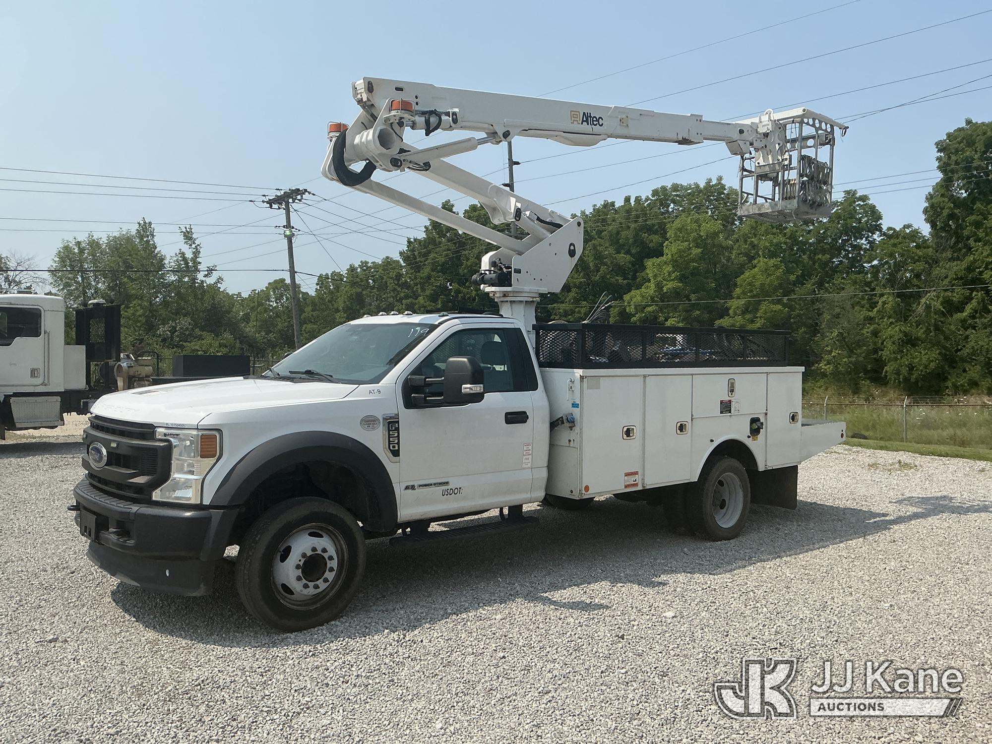 Photo of a 2022 Ford F-550