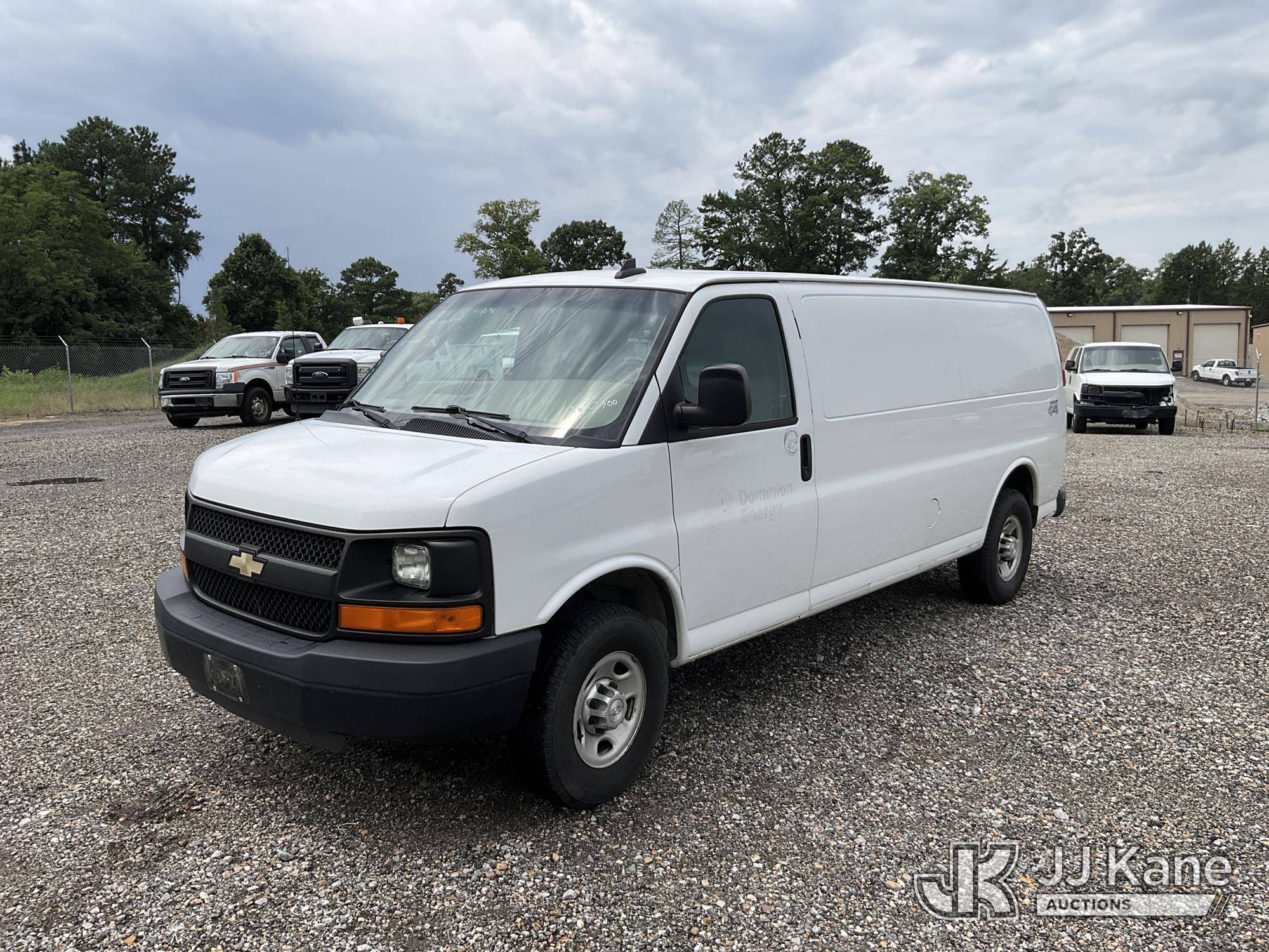 Photo of a 2016 Chevrolet Express 3500 4X4