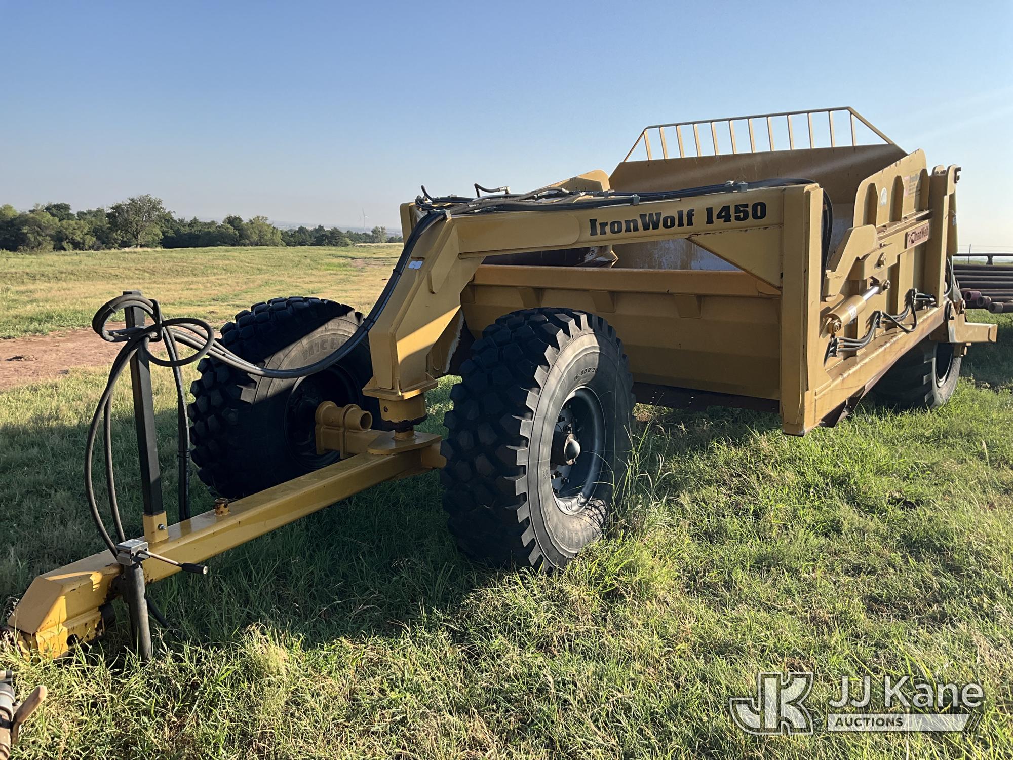 2016 Iron Wollf 1450 Ejector Scraper