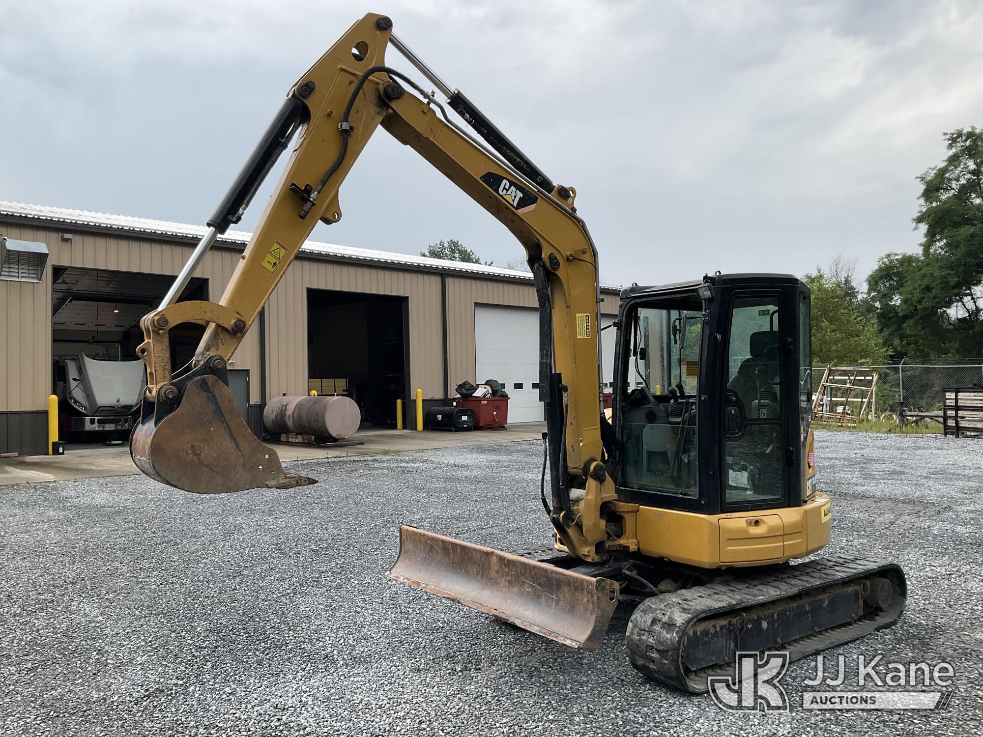 2018 Caterpillar 305.5E2CR Mini Hydraulic Excavator