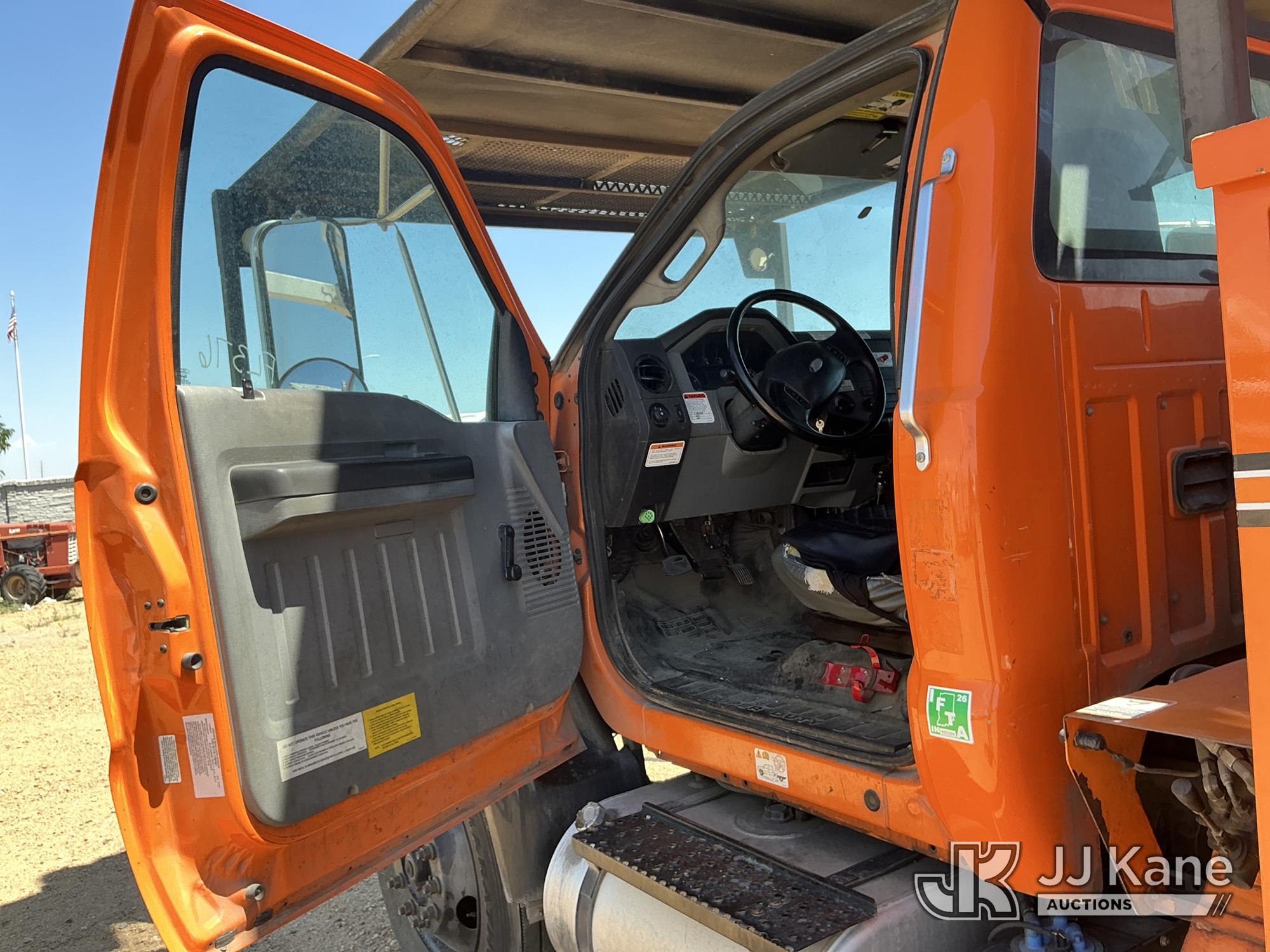 2013 Ford F-750