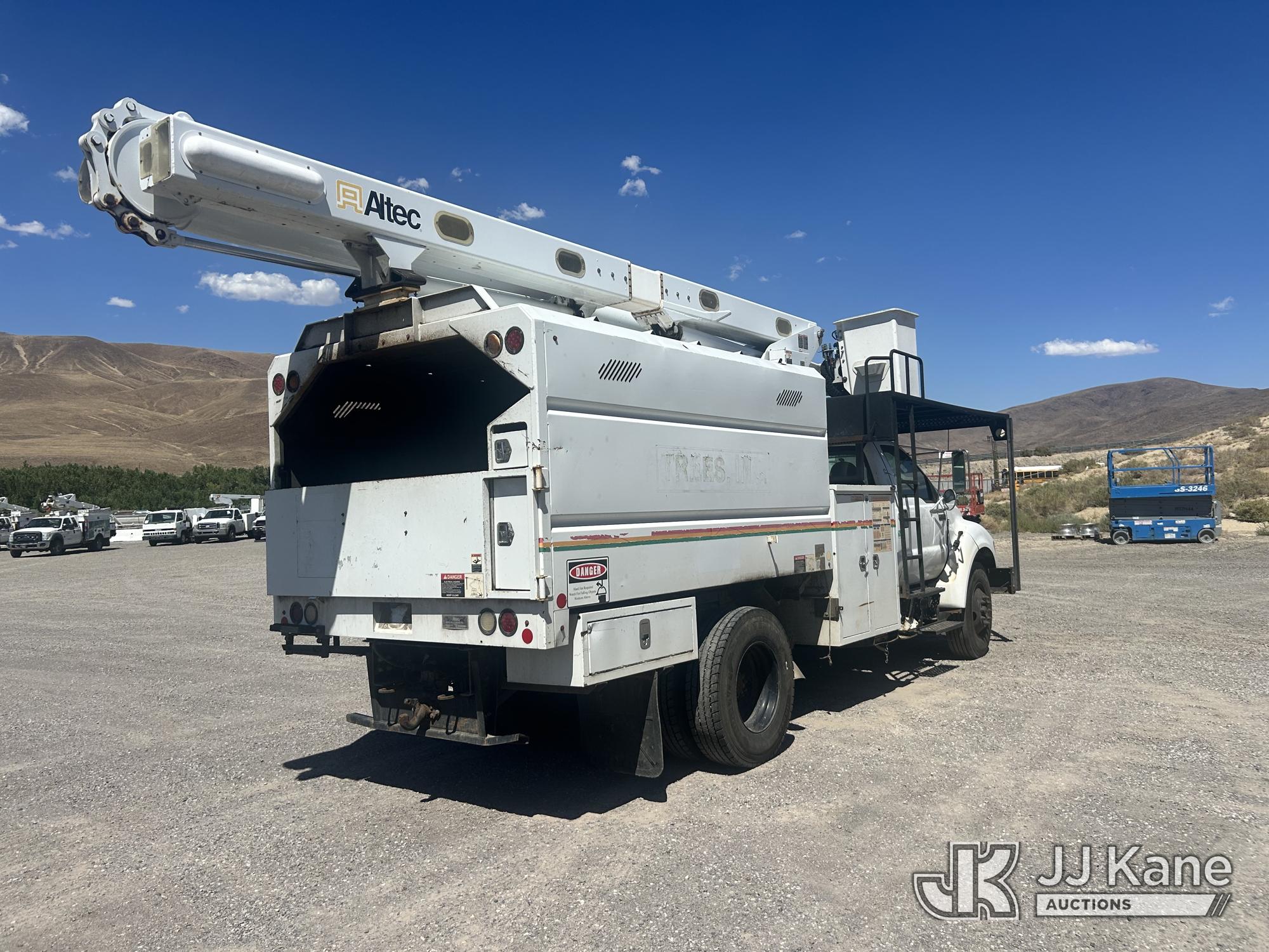 2013 Ford F-750