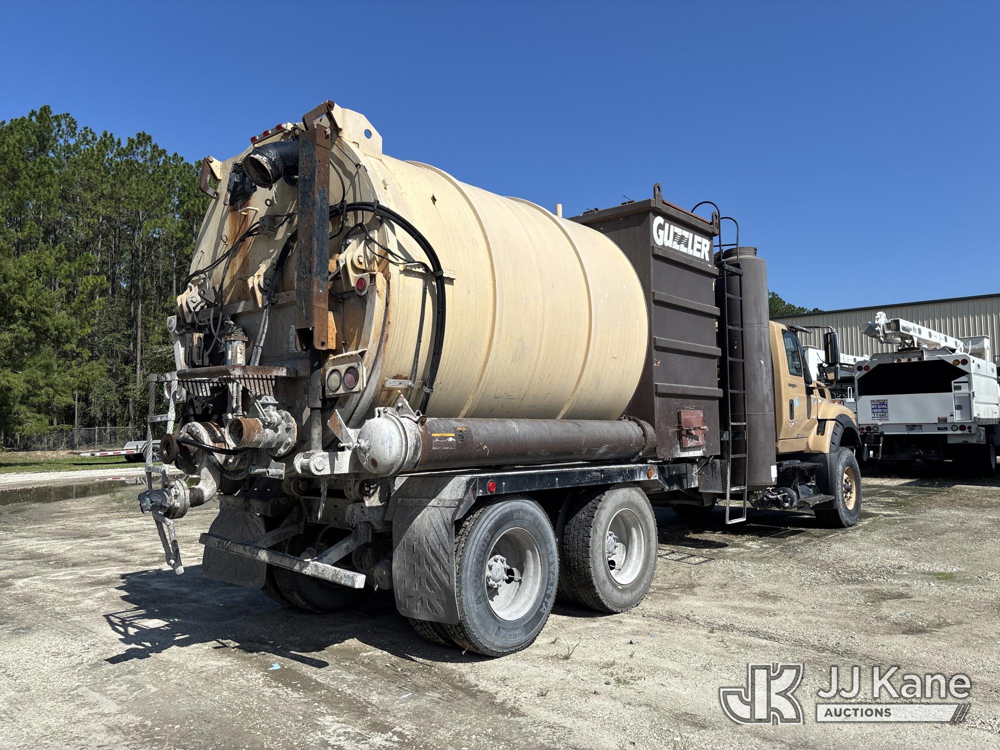 2013 International WorkStar 7600