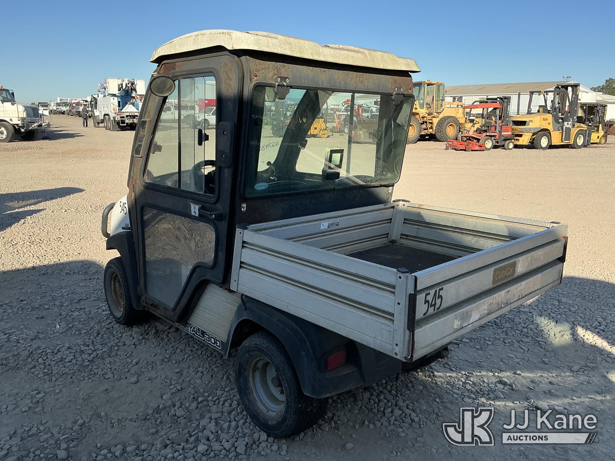 0 Club Car CARRYALL 300