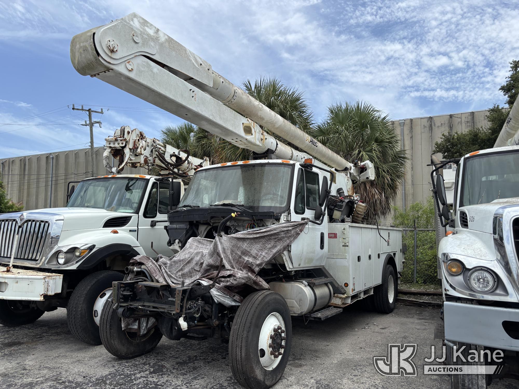 Altec AA755, Material Handling Bucket Truck rear mounted on 2013 International 7300 Utility Truck