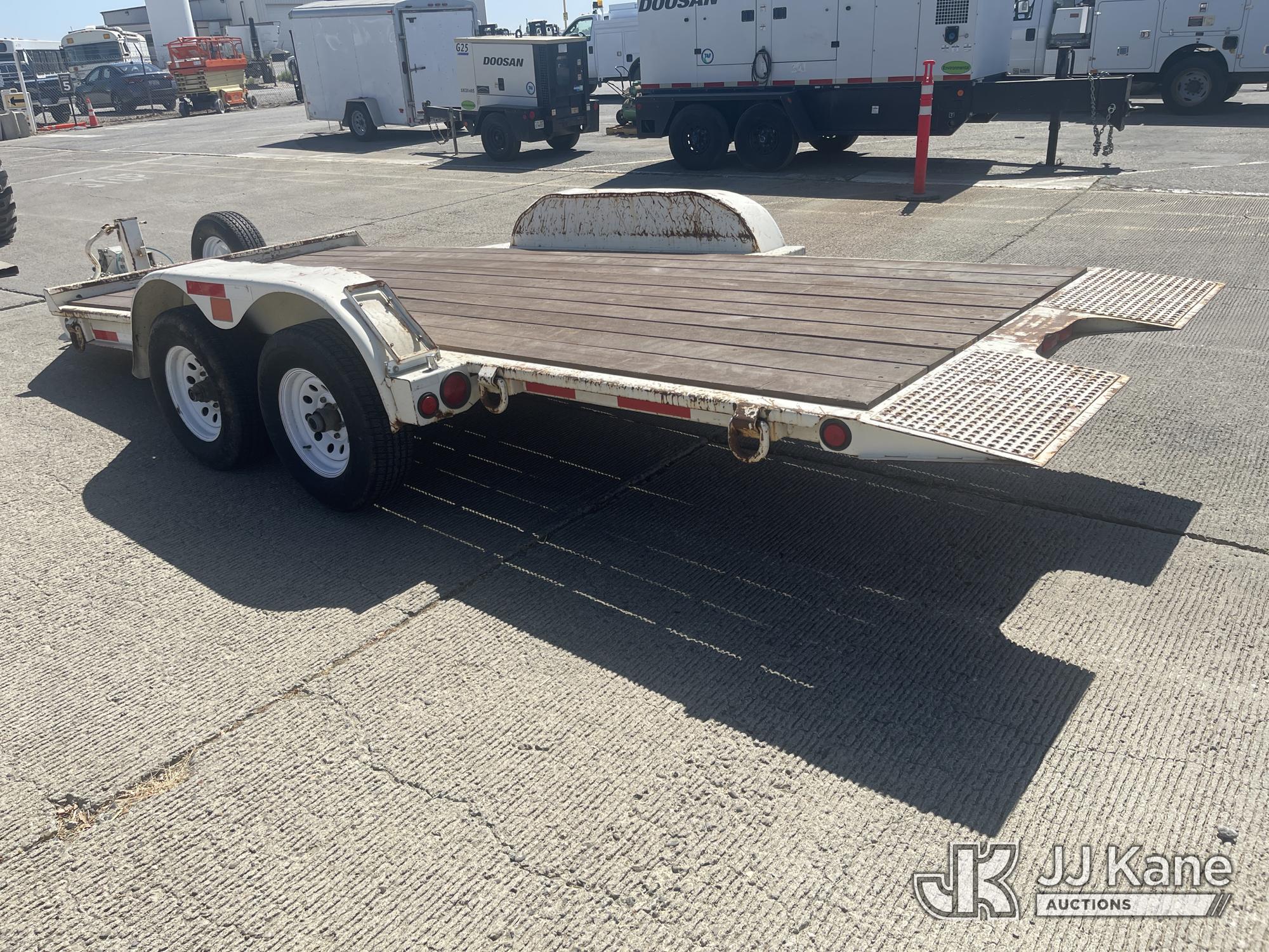 2004 Trail King TKT10U-162