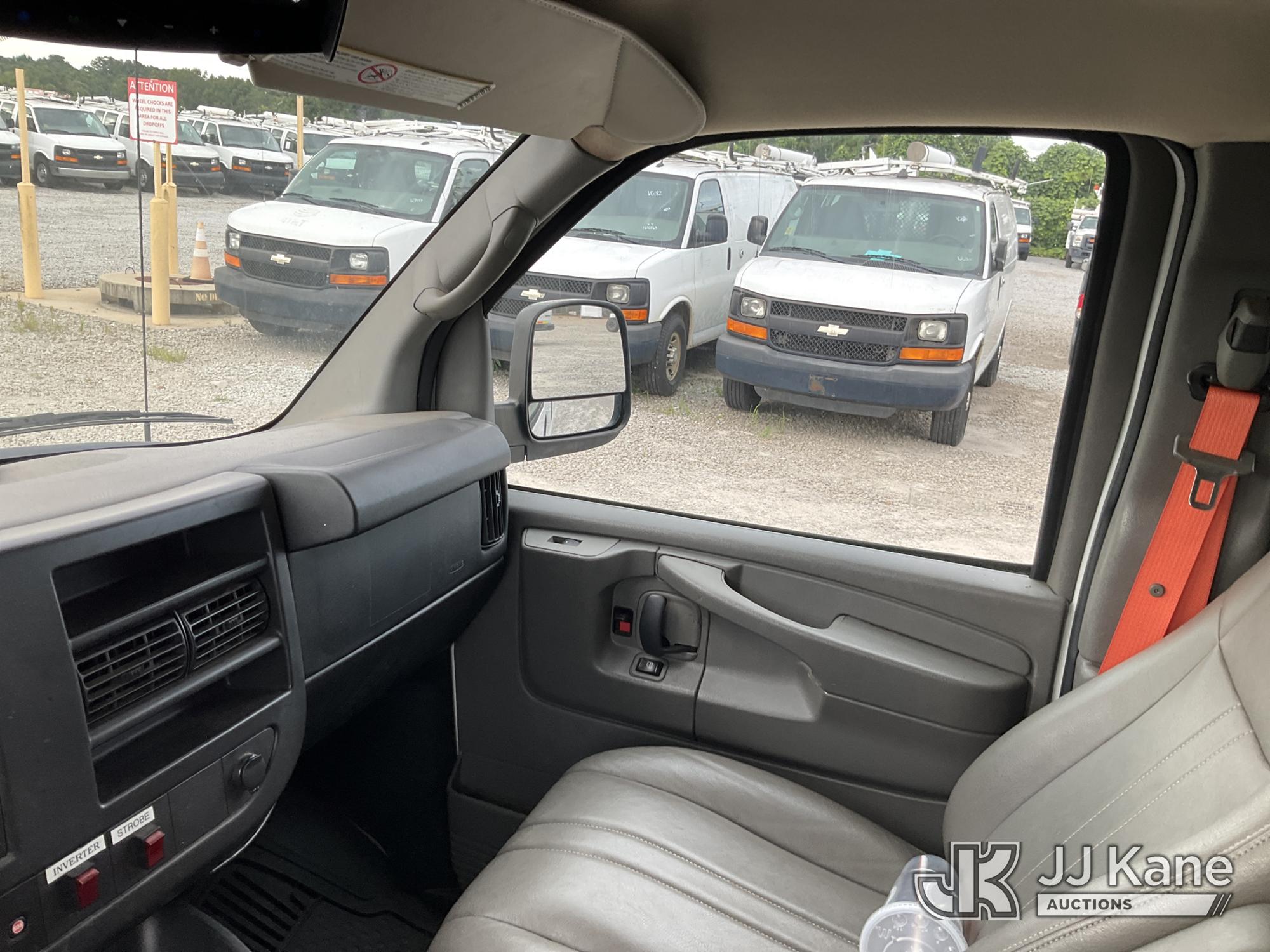 2014 Chevrolet EXPRESS 2500
