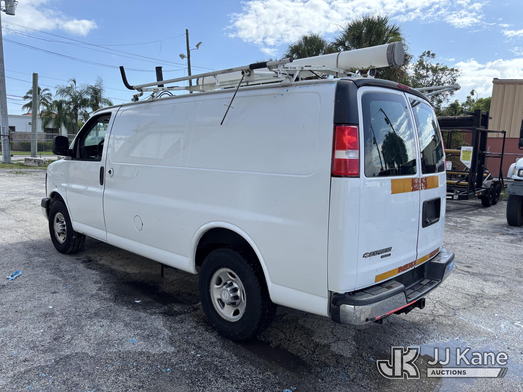 2014 Chevrolet Express G2500