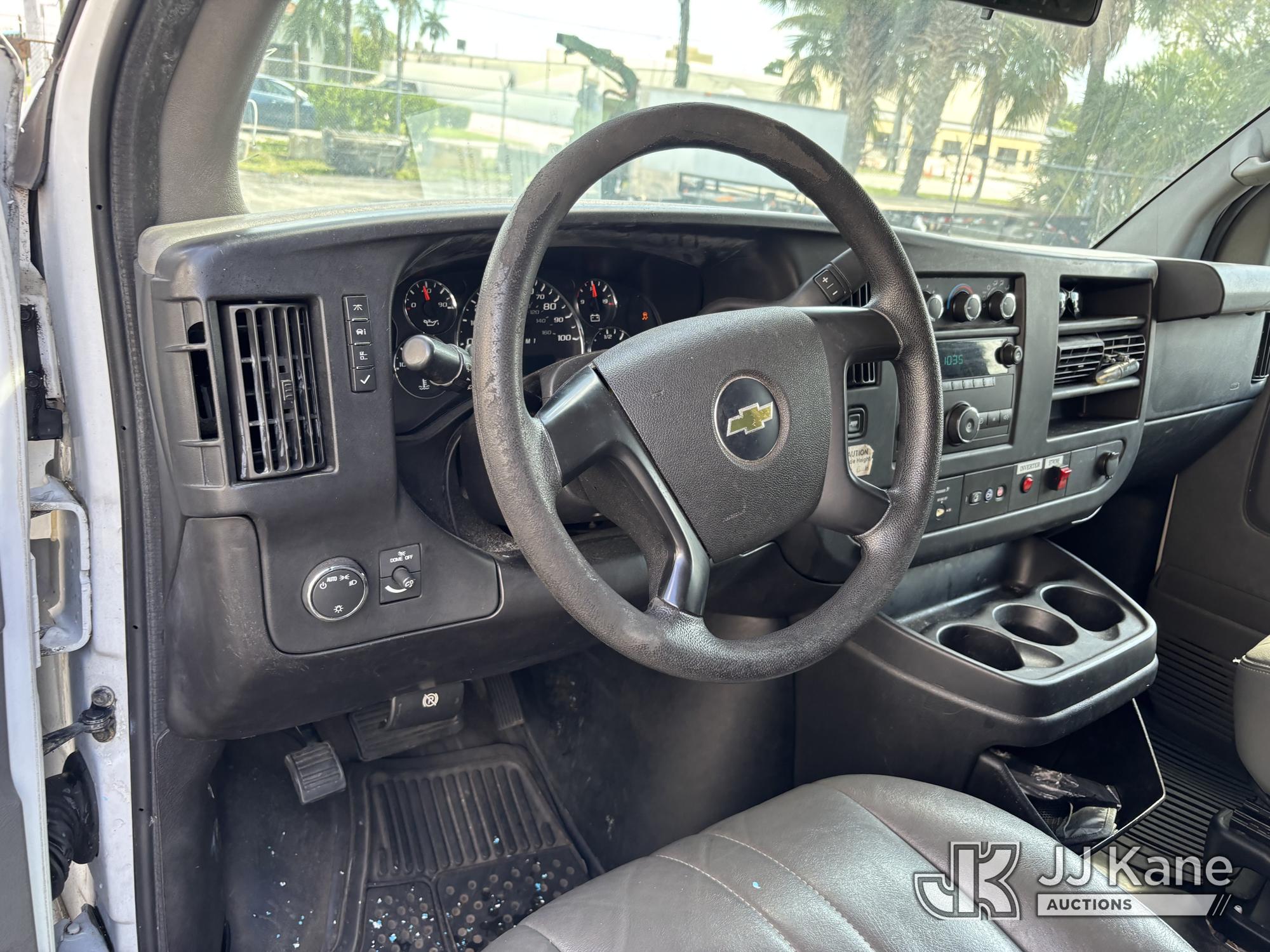 2014 Chevrolet Express G2500