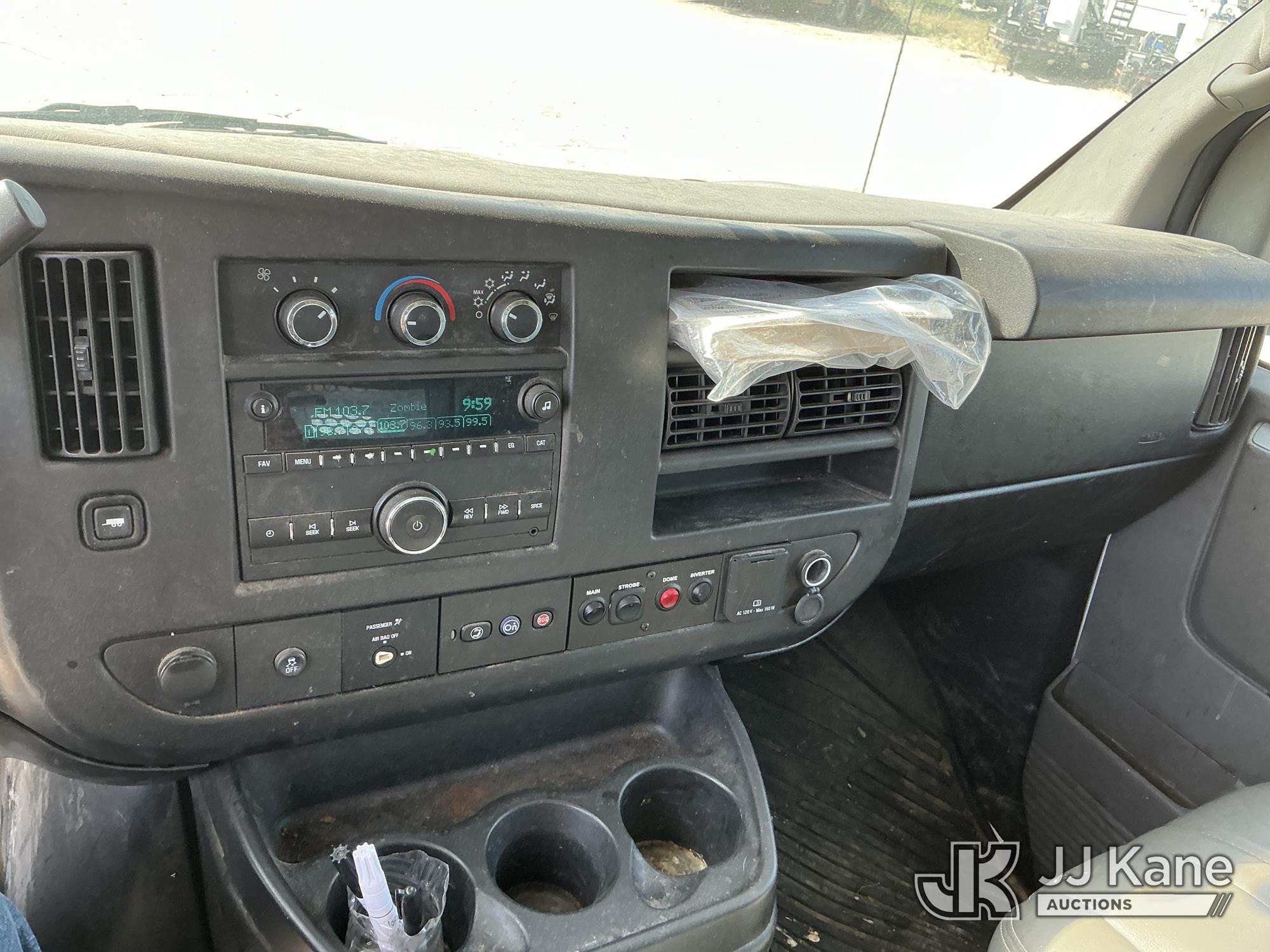 2015 Chevrolet EXPRESS 2500