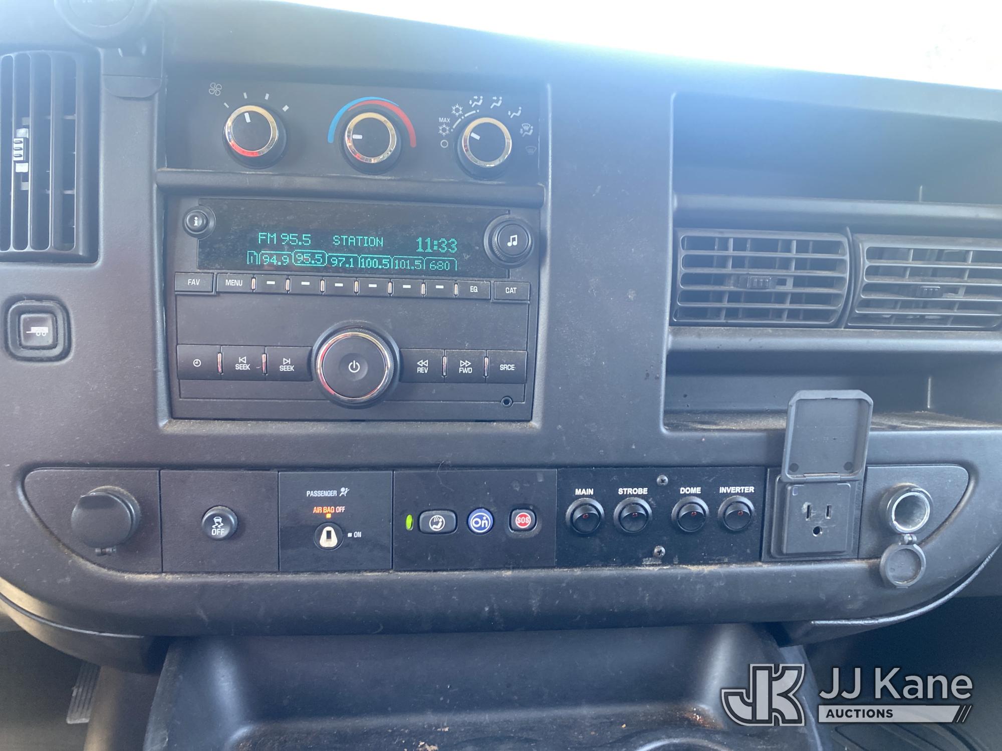 2017 Chevrolet Express G2500