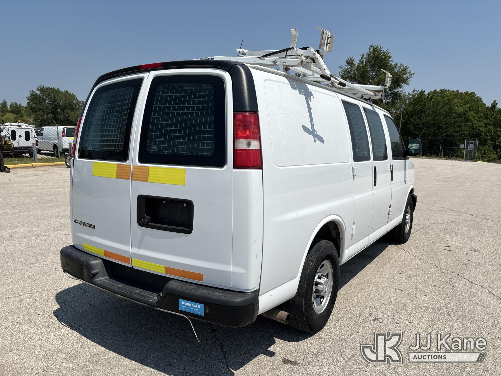 2017 Chevrolet Express G2500