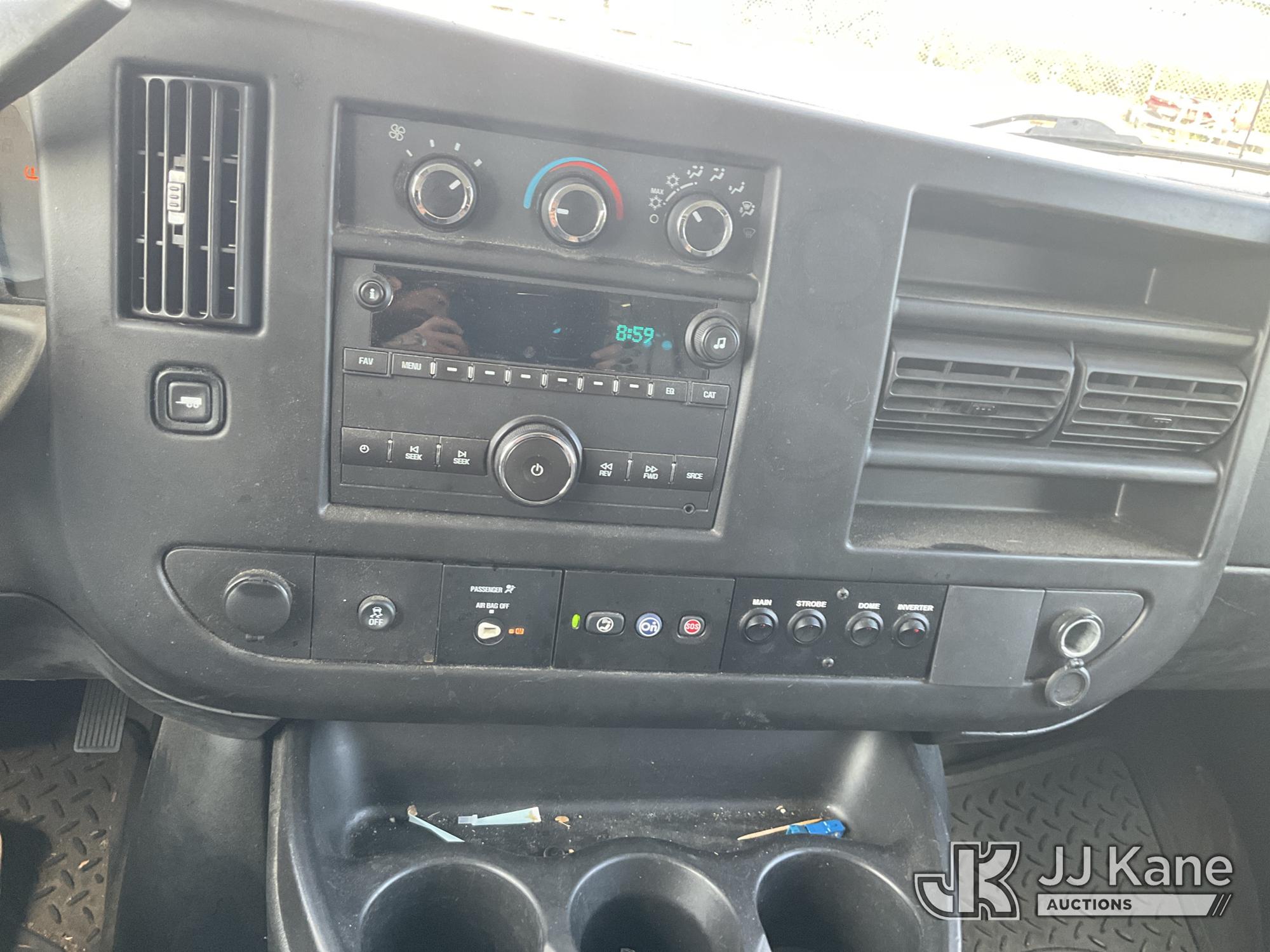 2017 Chevrolet Express G2500